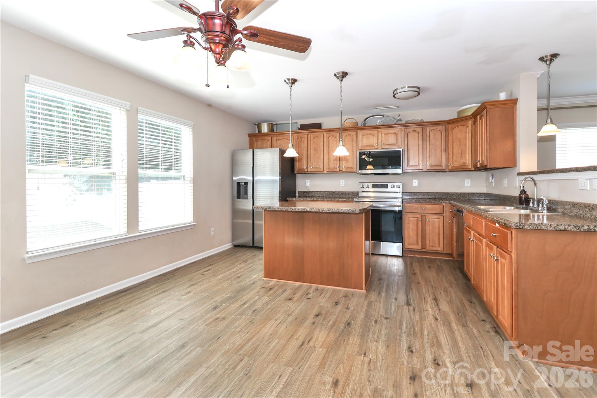 1123 Valley Street Property Photo 15