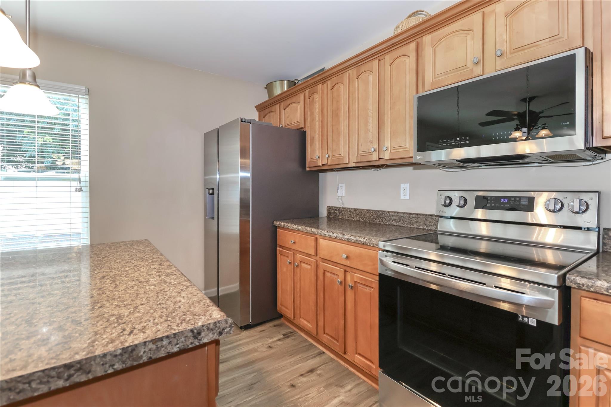 1123 Valley Street Property Photo 19