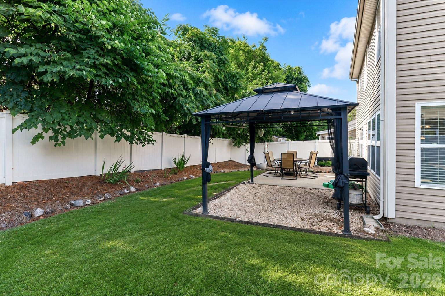 1123 Valley Street Property Photo 37