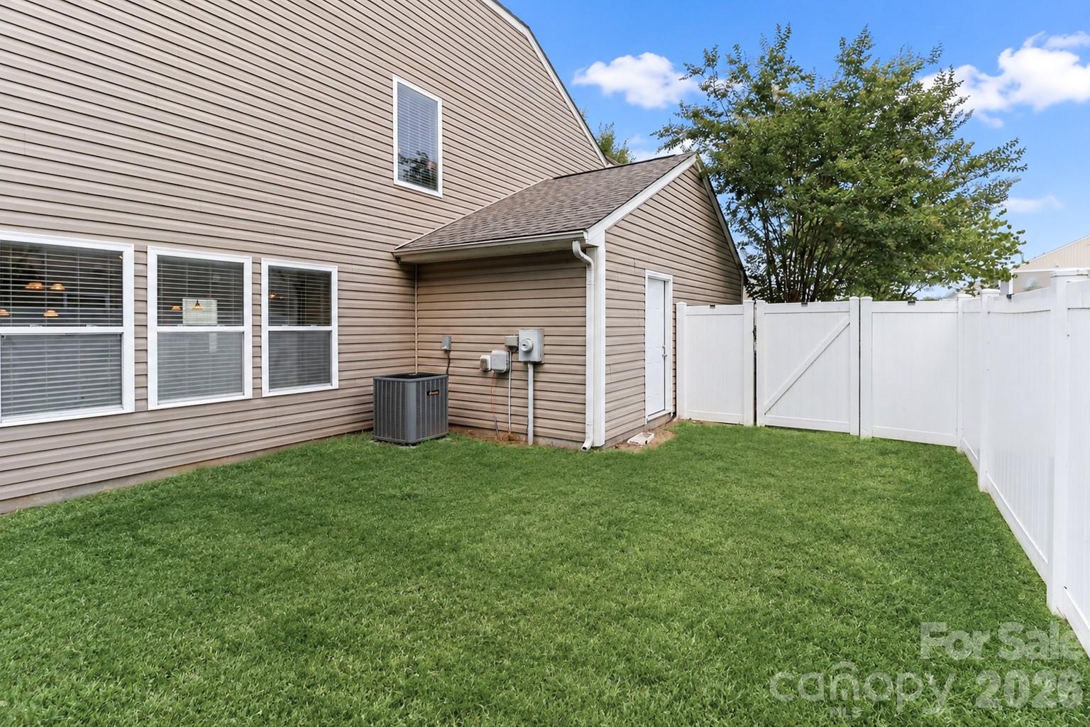 1123 Valley Street Property Photo 41