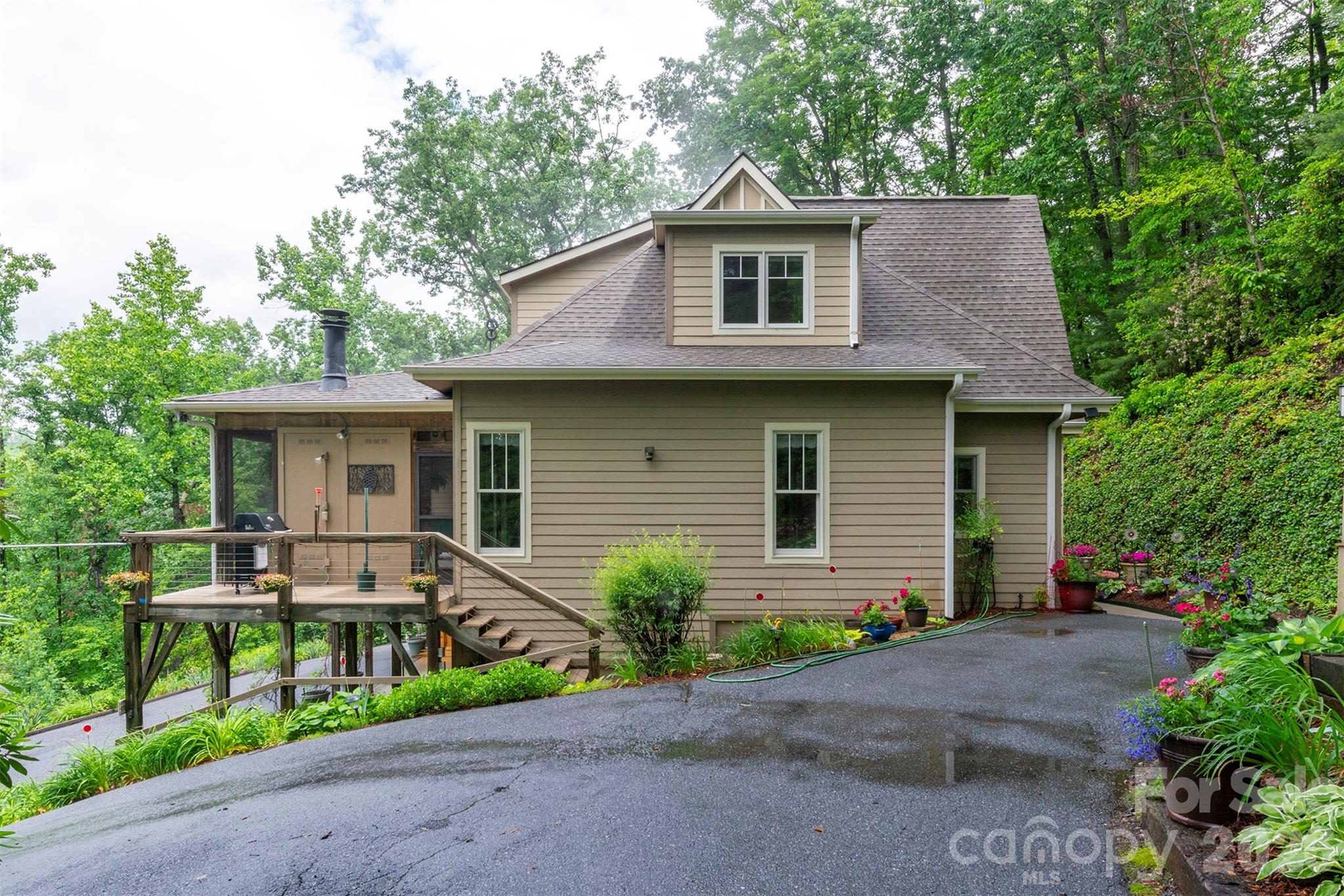 204 Briarcliff None 5 Property Photo 1