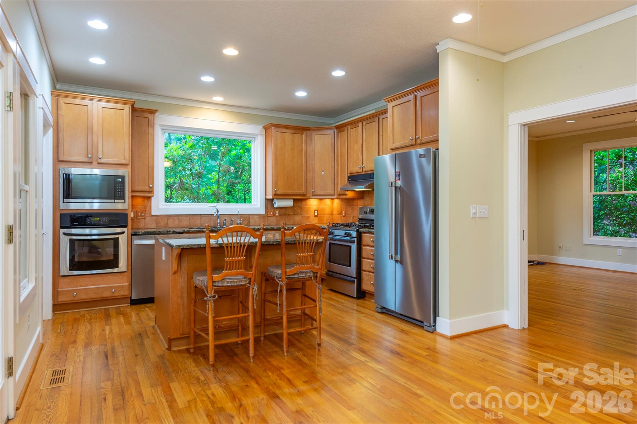 204 Briarcliff None 5 Property Photo 8