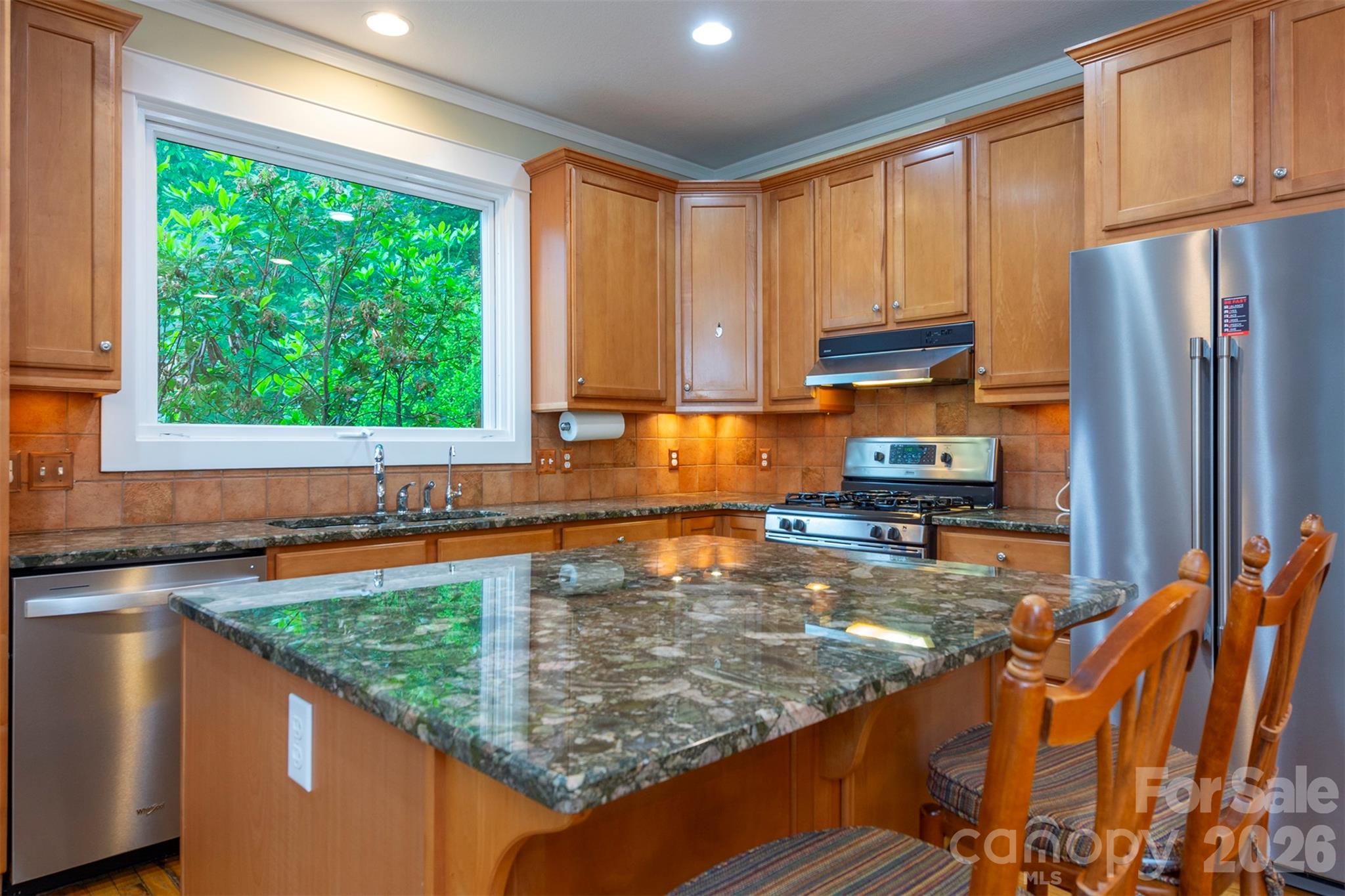 204 Briarcliff None 5 Property Photo 9