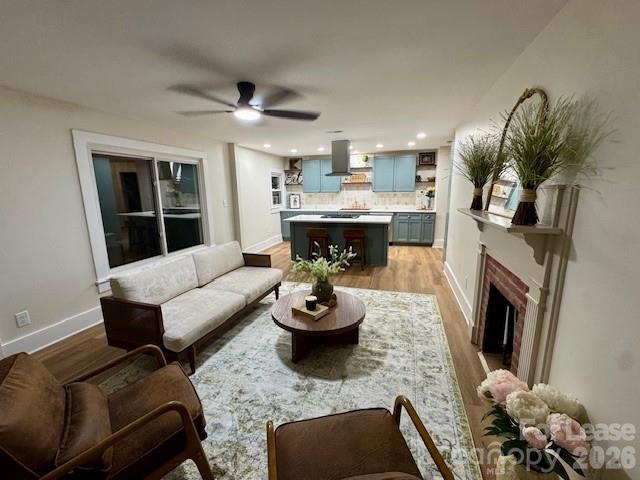 29 Sw Plott Drive Property Photo 7