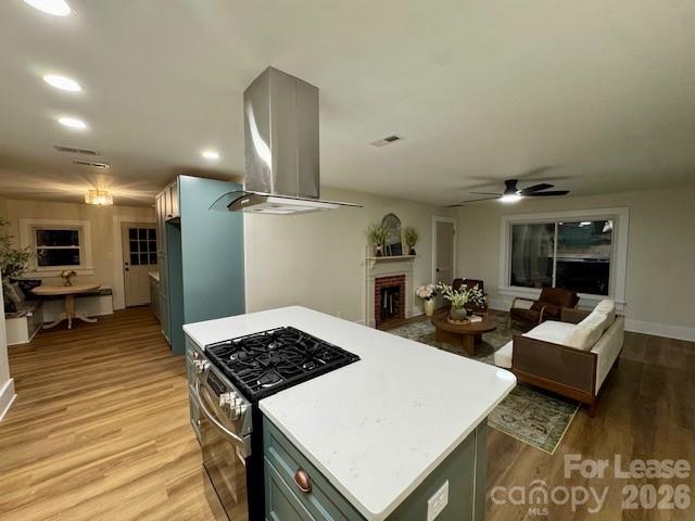 29 Sw Plott Drive Property Photo 10