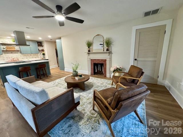 29 Sw Plott Drive Property Photo 14