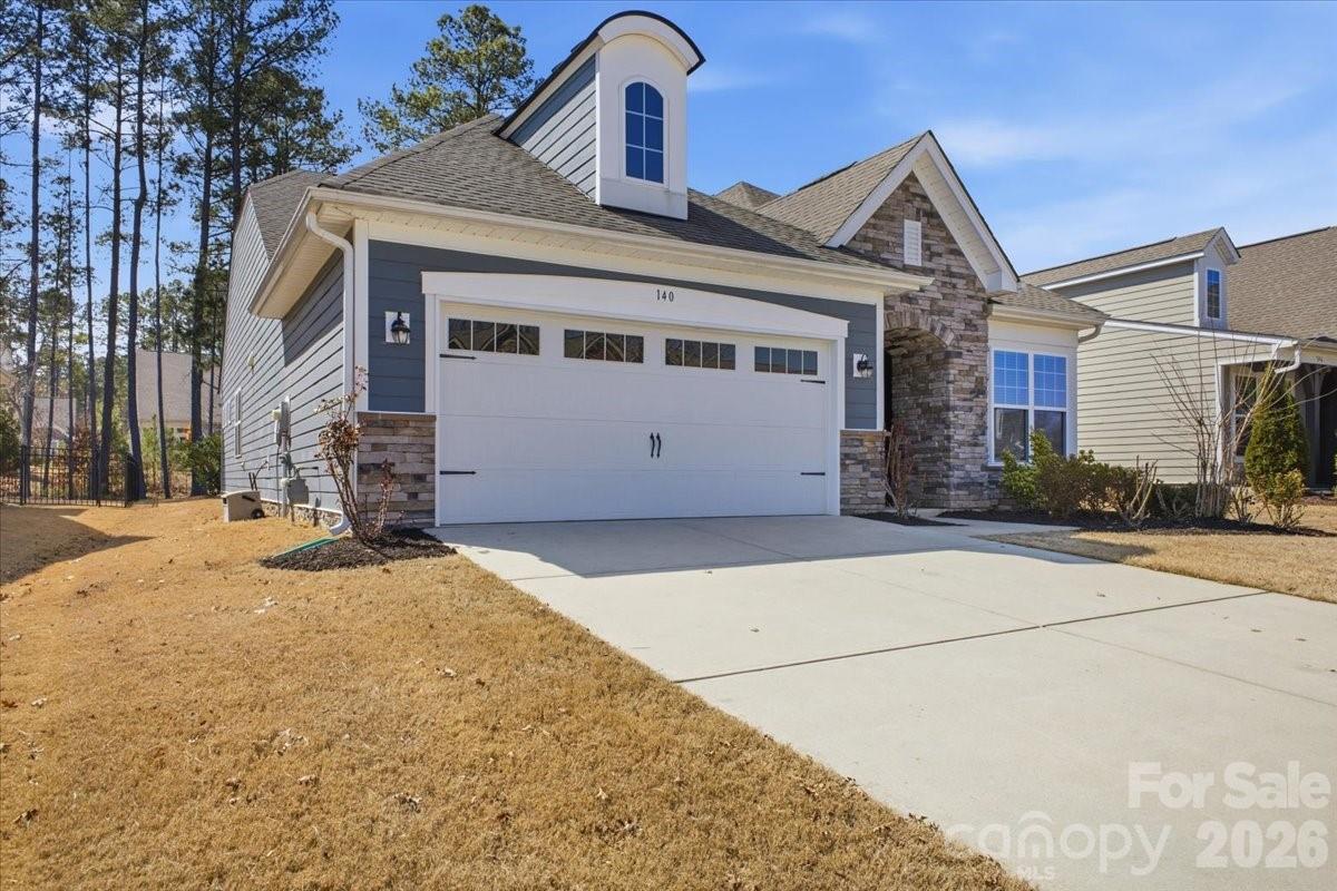 140 Picasso Trail Property Photo 2