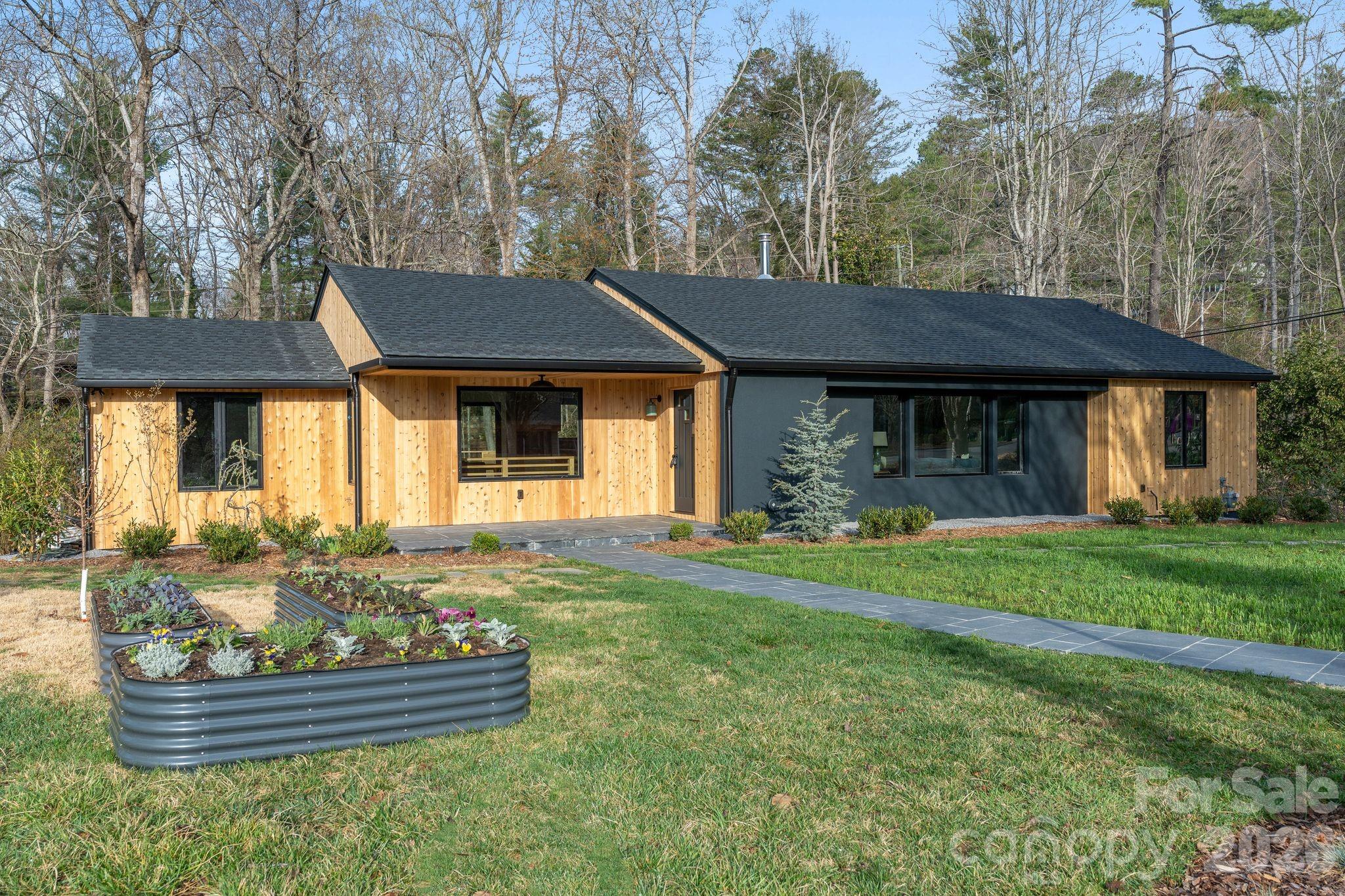 330 Windsor Road Property Photo 2