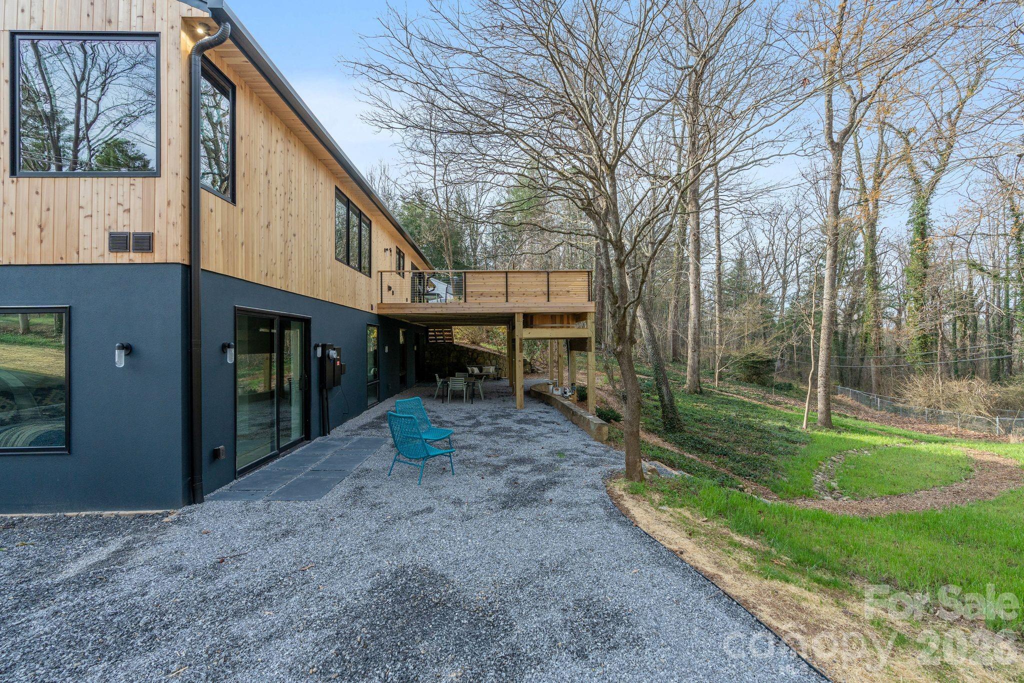 330 Windsor Road Property Photo 45