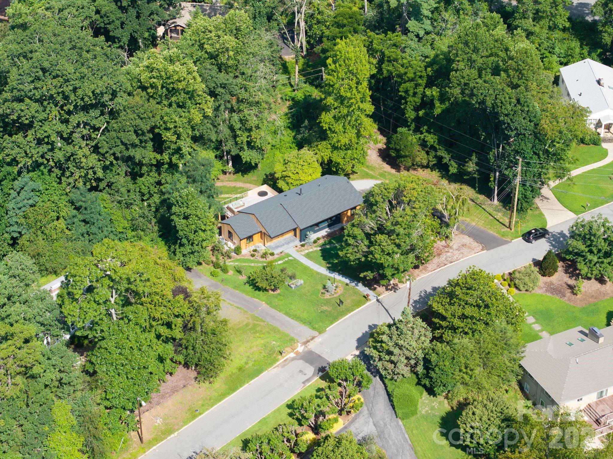 330 Windsor Road Property Photo 47