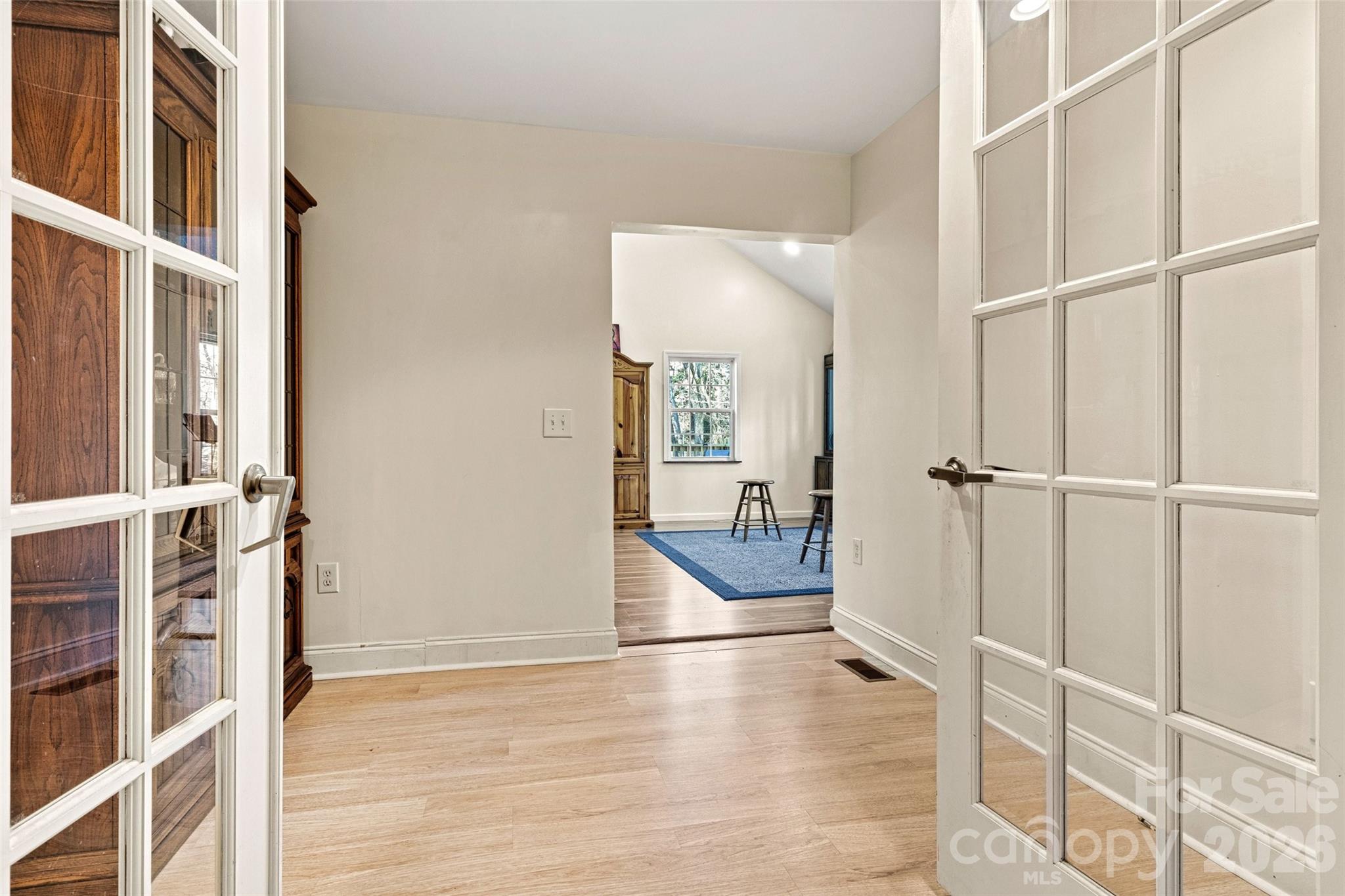 6051 Pointe West Lane Property Photo 11