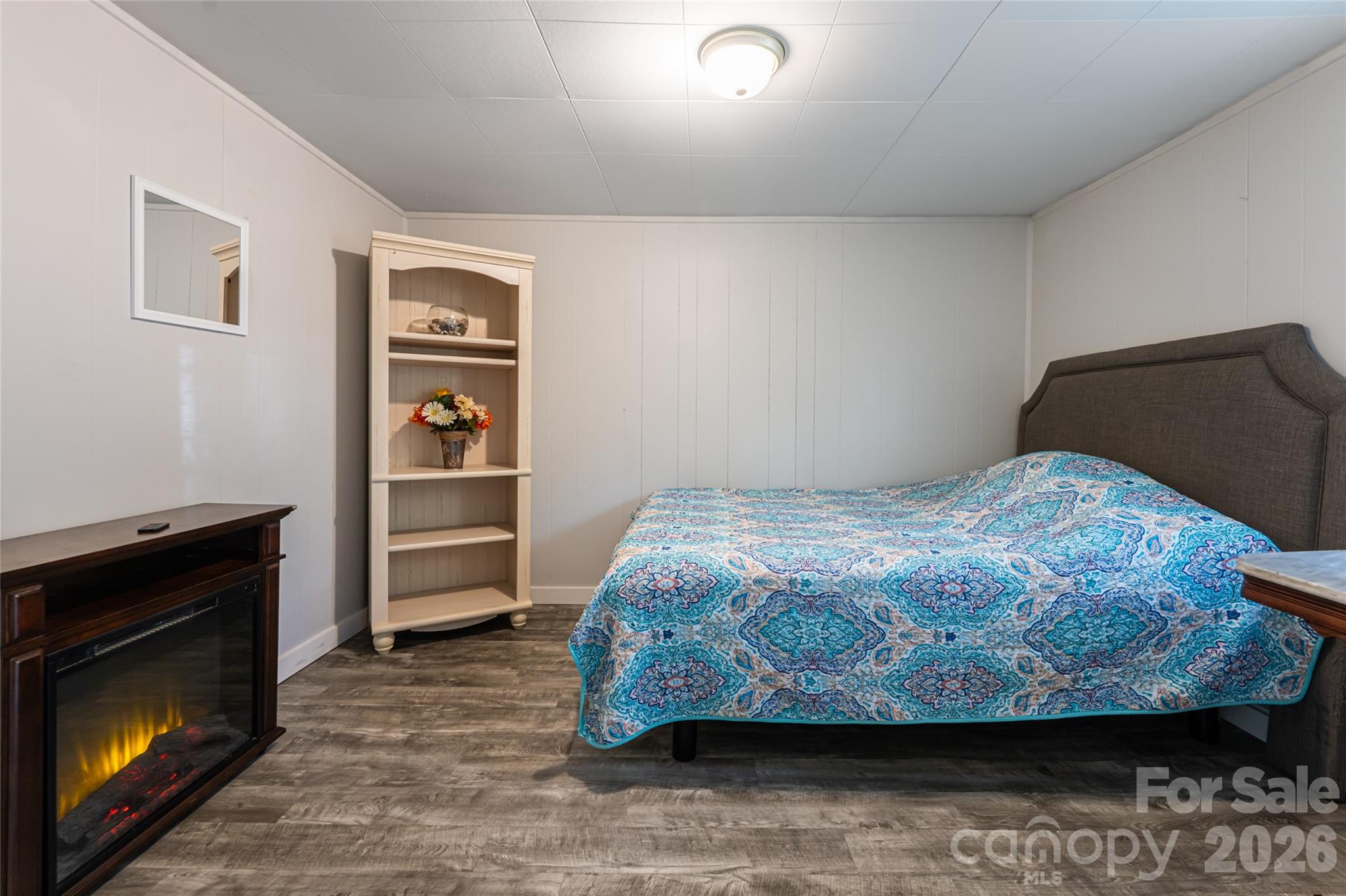 203 Pine Street Property Photo 25