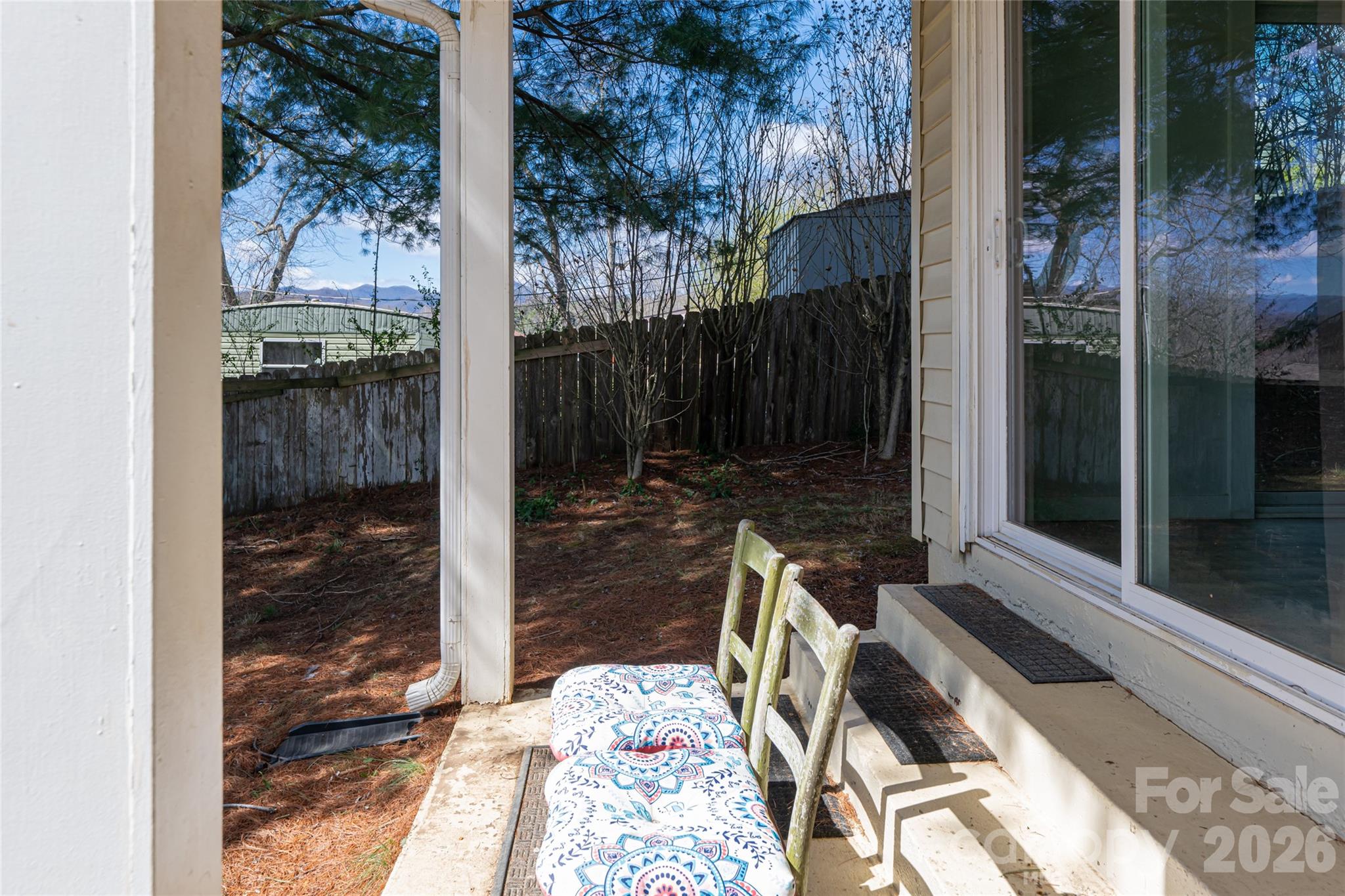 203 Pine Street Property Photo 34