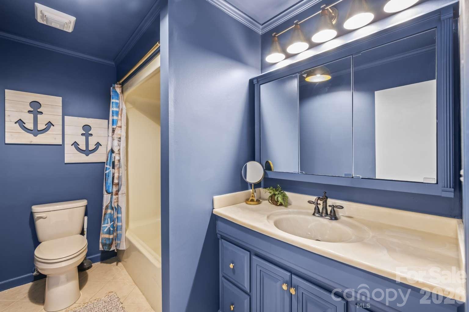 4448 Hill Street Property Photo 17