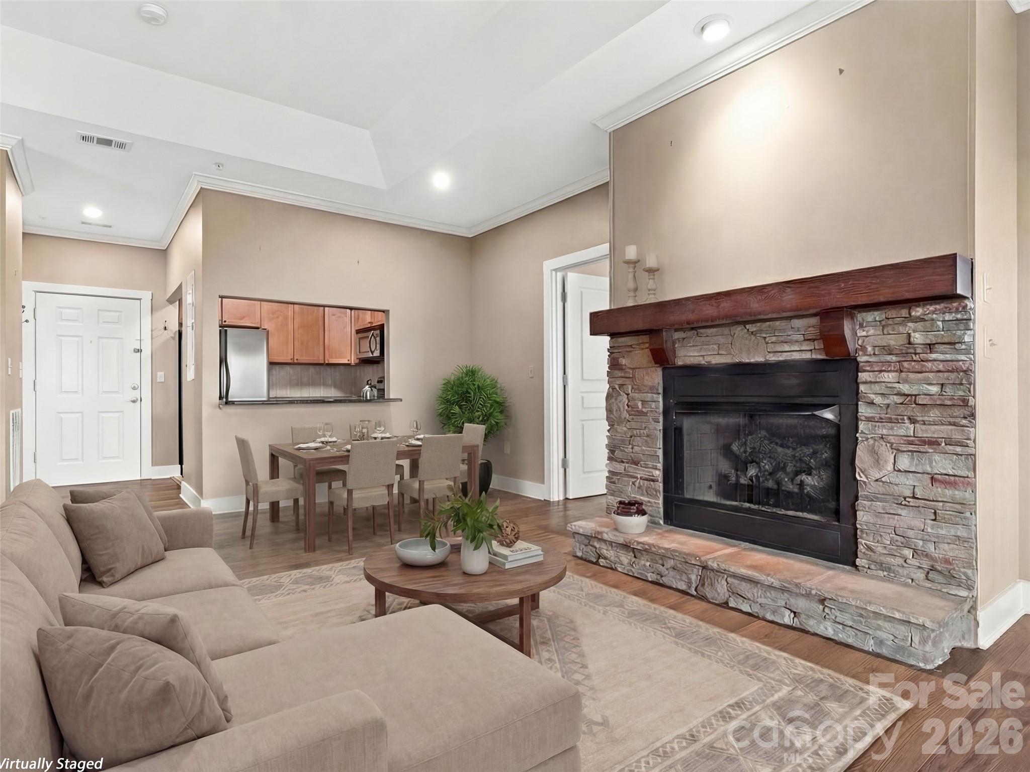 9 Kenilworth Knoll 420 Property Photo 3