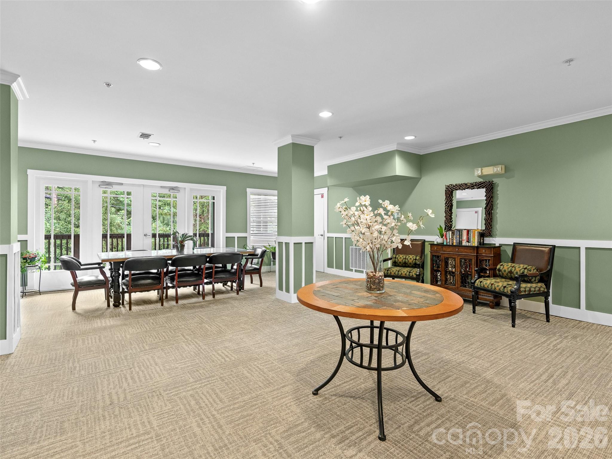9 Kenilworth Knoll 420 Property Photo 4