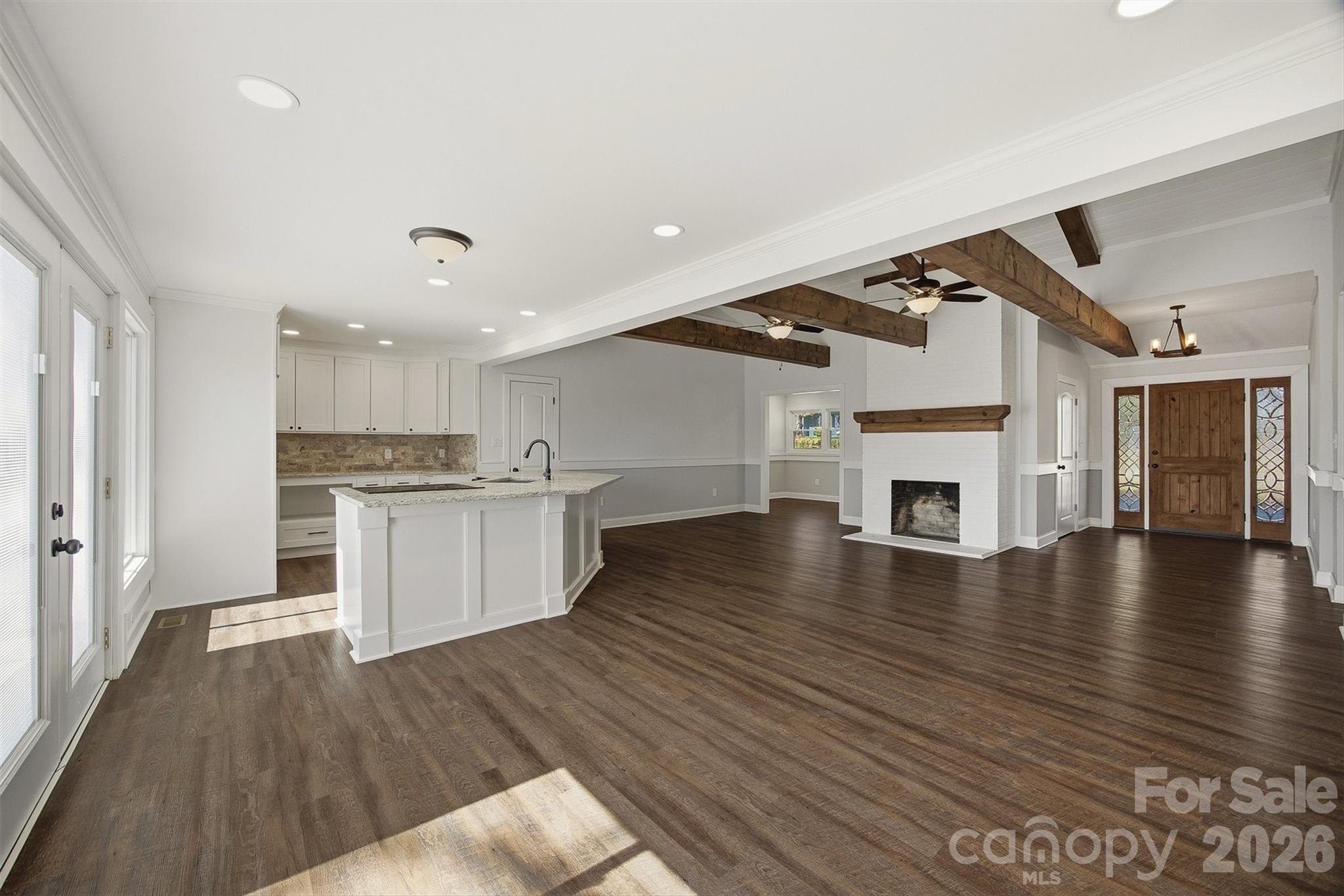 223 W Park Drive Property Photo 15