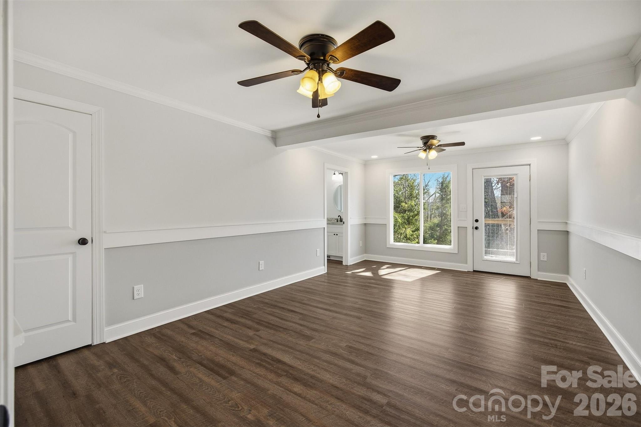 223 W Park Drive Property Photo 21