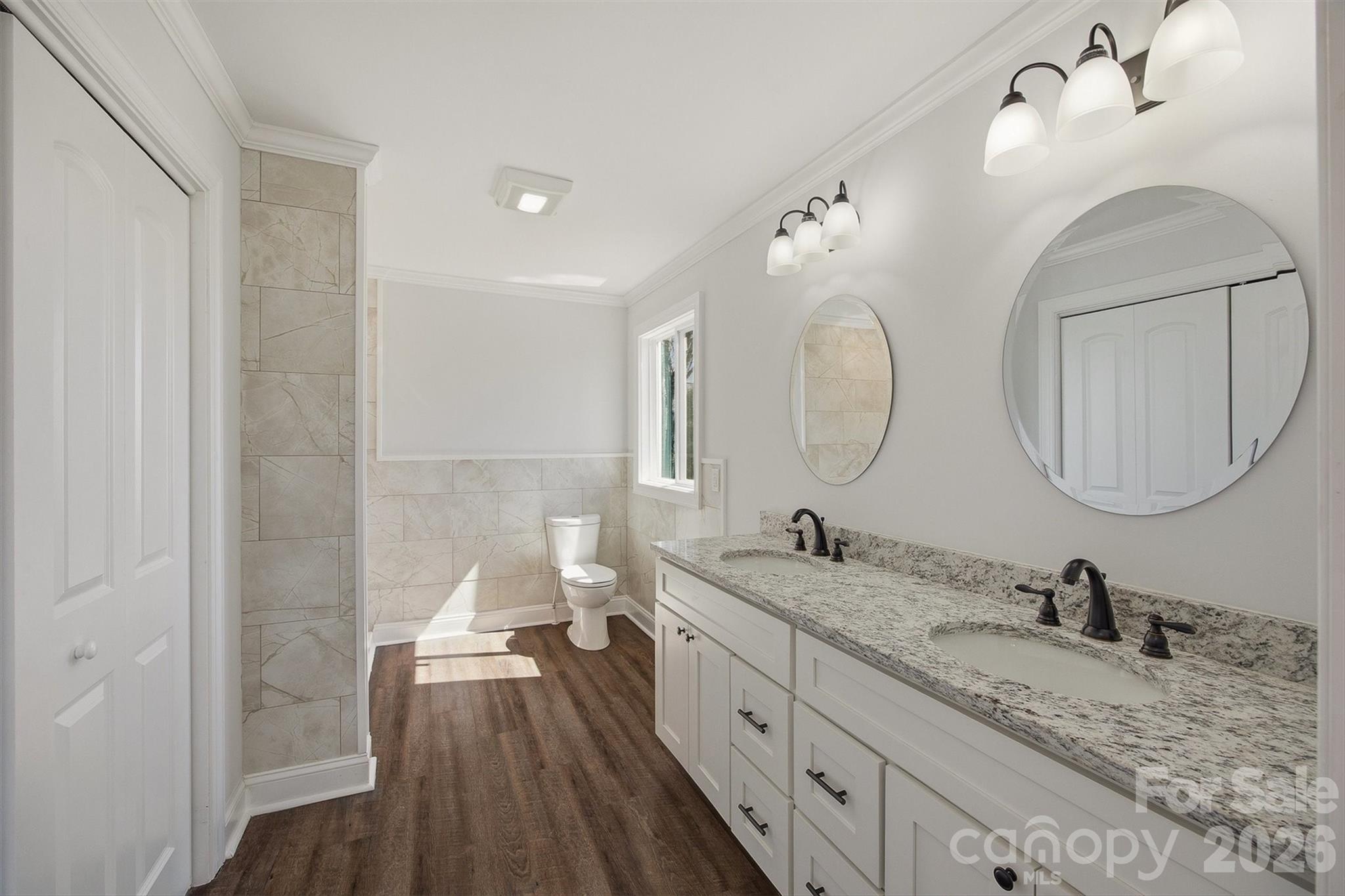 223 W Park Drive Property Photo 25