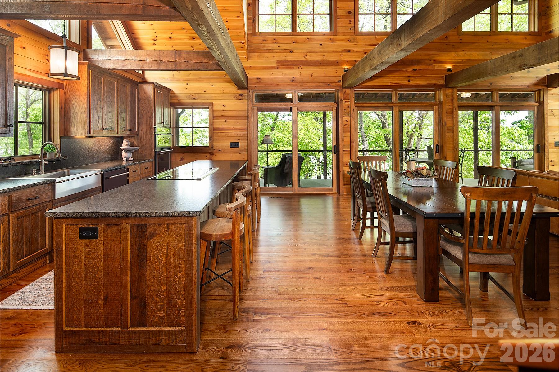 1329 Berry Hill Drive Property Photo 10