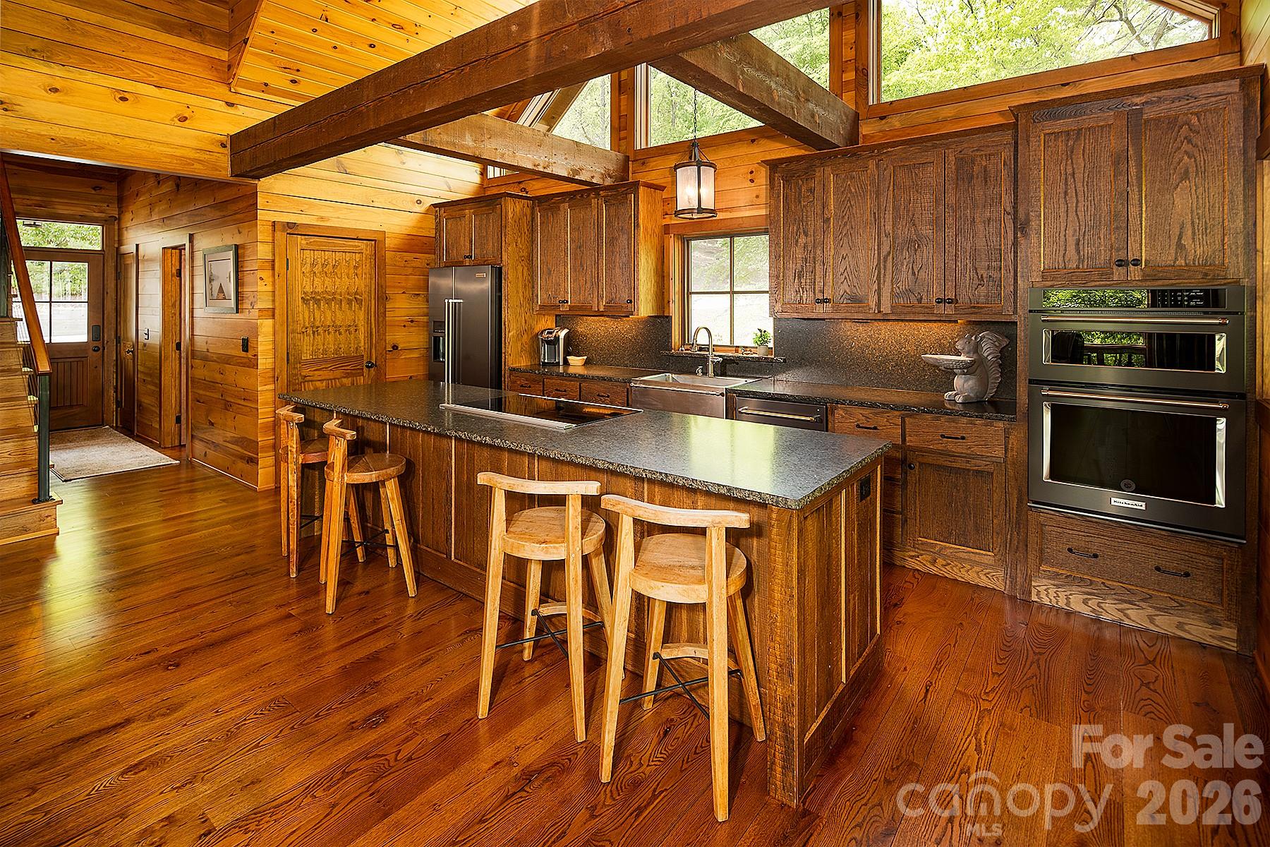 1329 Berry Hill Drive Property Photo 11