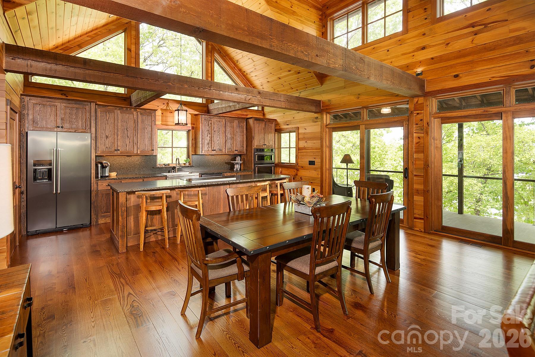 1329 Berry Hill Drive Property Photo 12