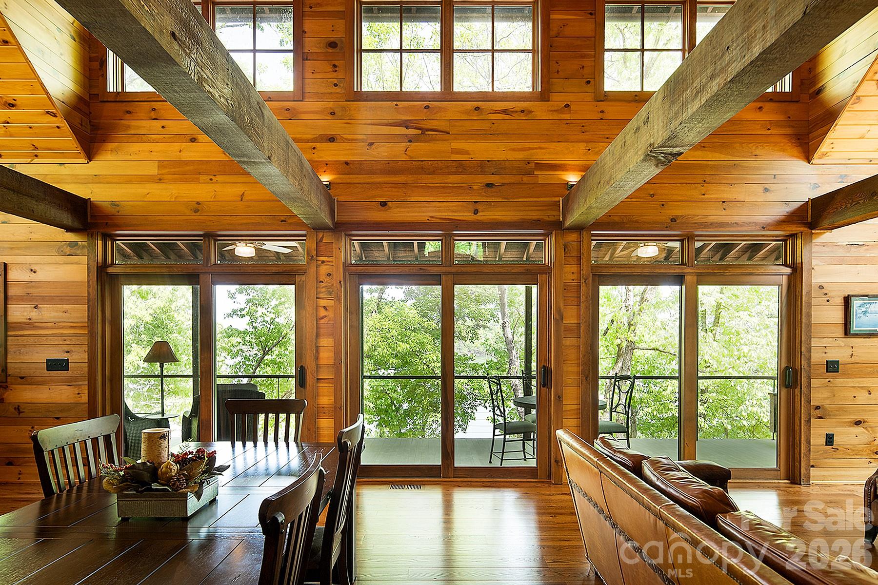 1329 Berry Hill Drive Property Photo 16
