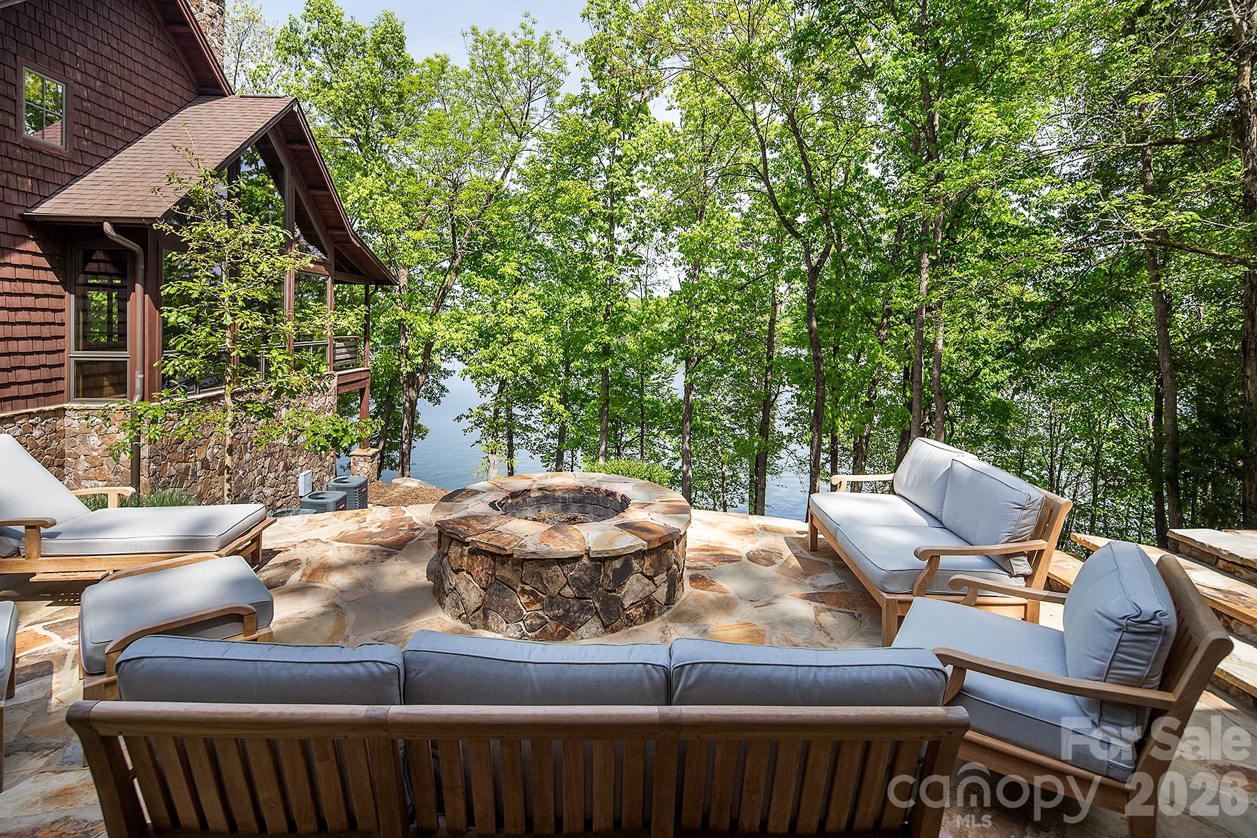 1329 Berry Hill Drive Property Photo 42