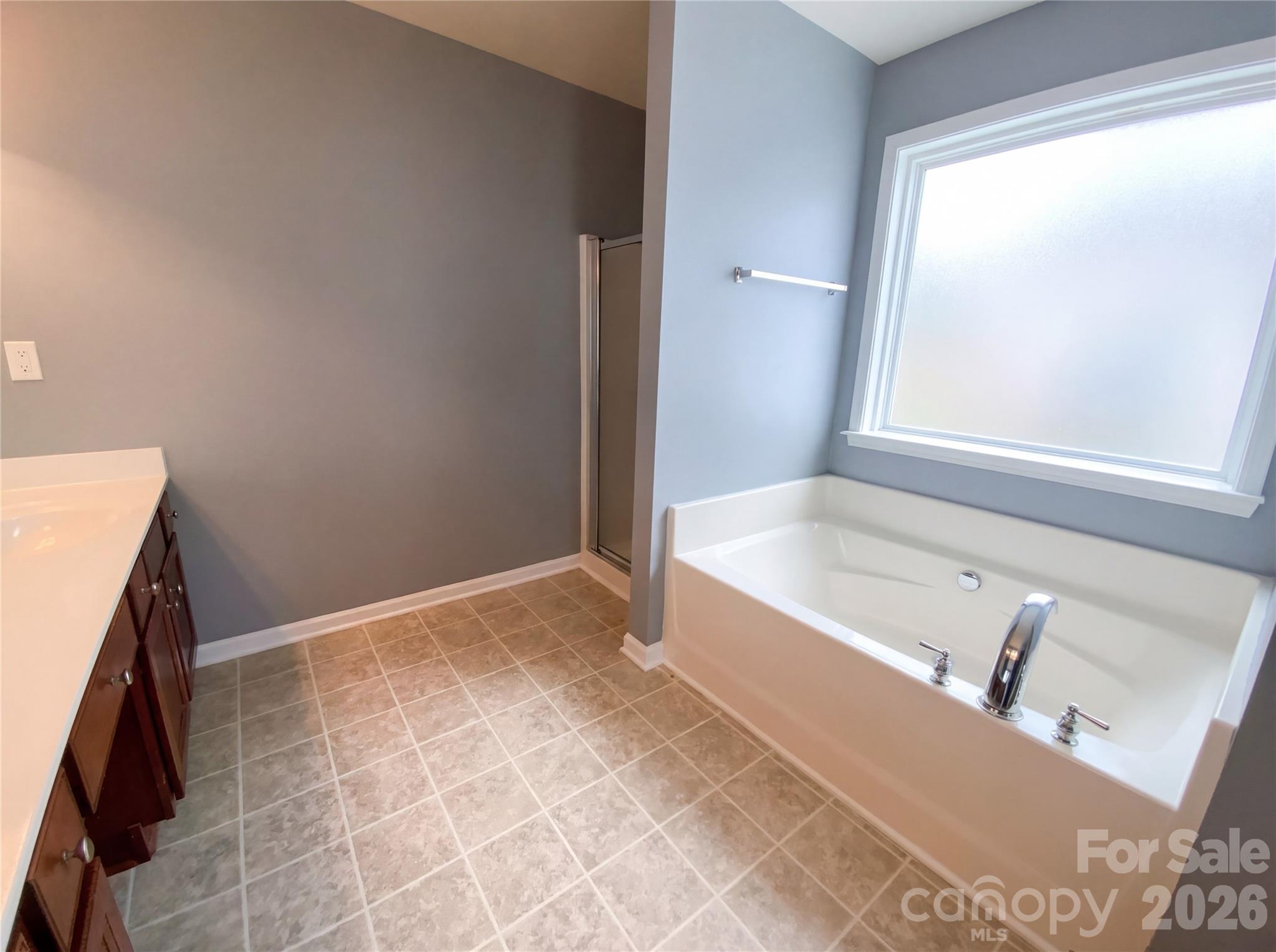 8915 Cinder Lane Property Photo 14