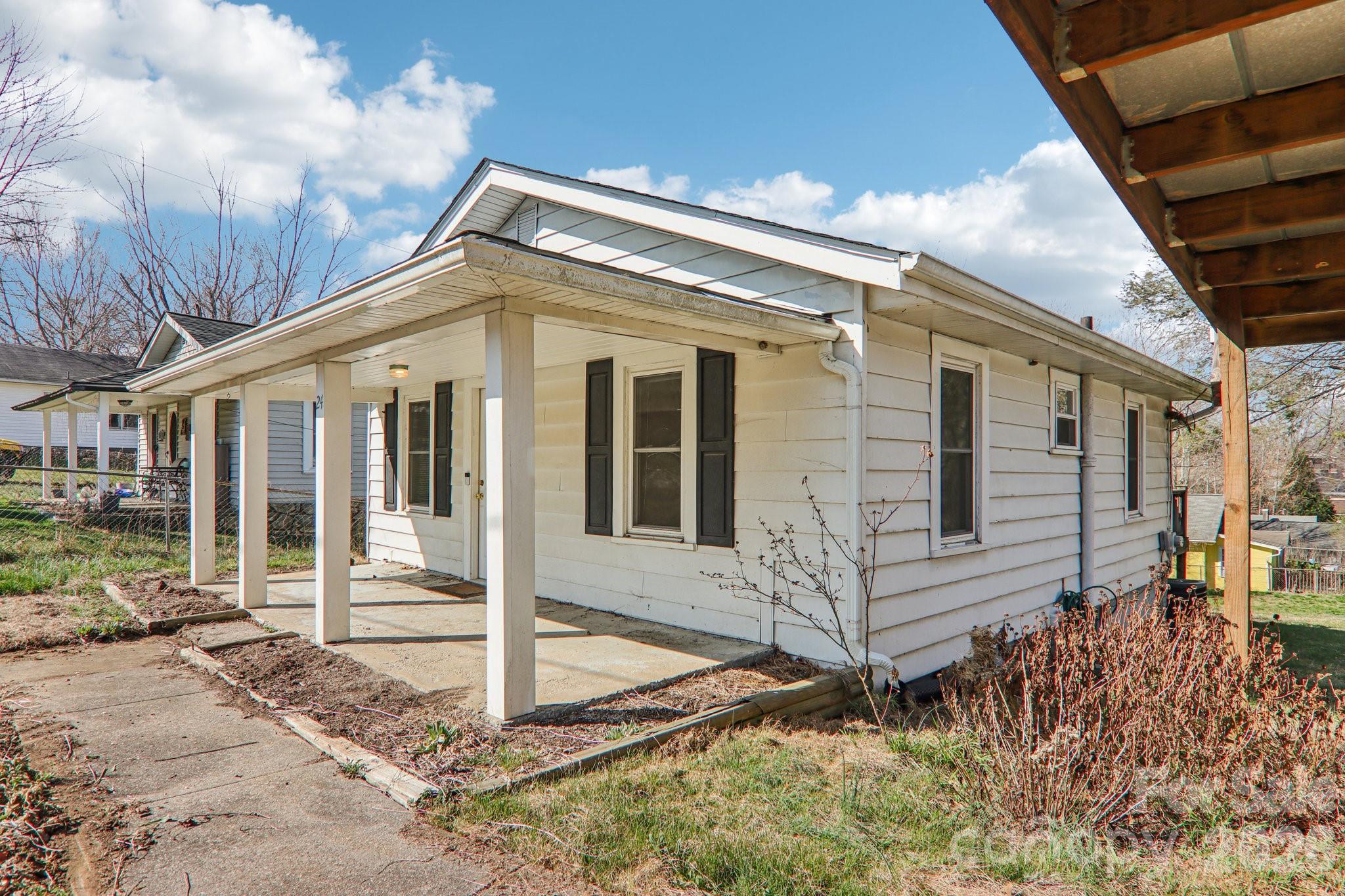 24 Pelzer Street Property Photo 3