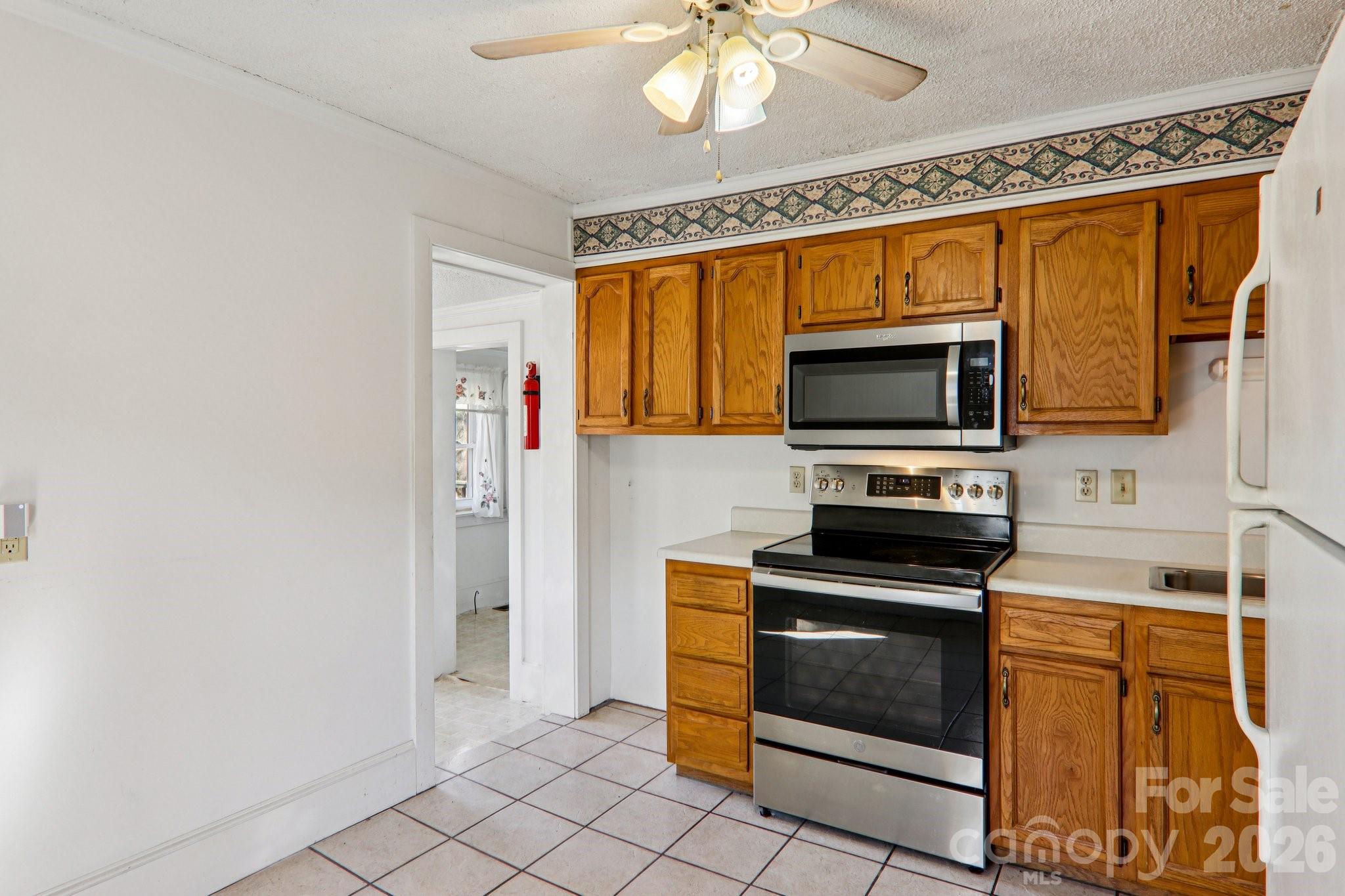 24 Pelzer Street Property Photo 10