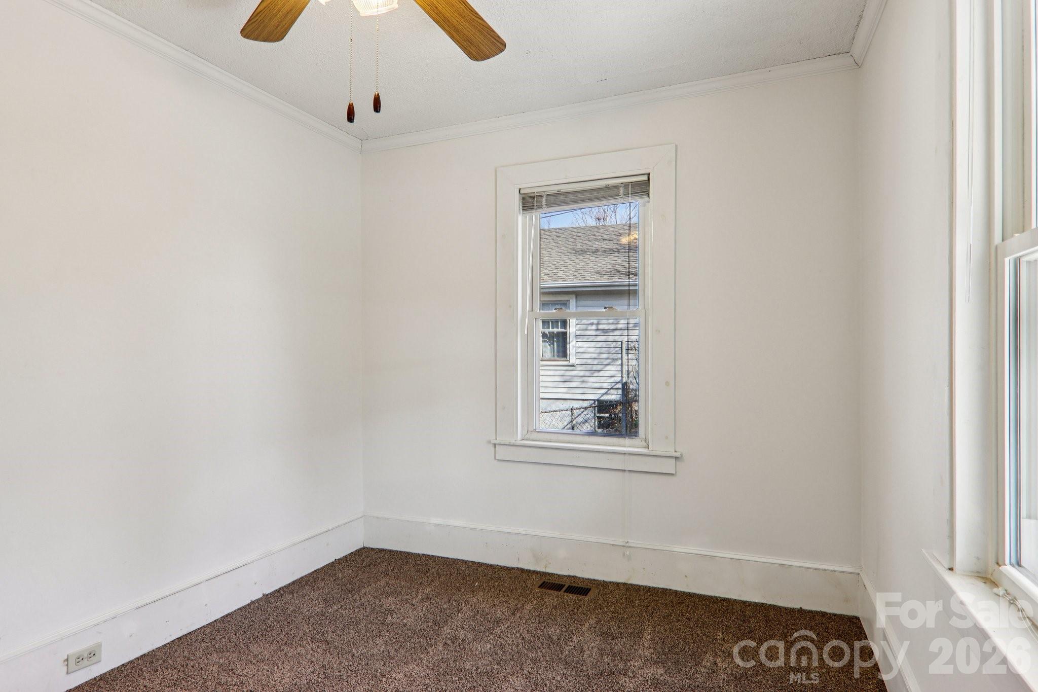 24 Pelzer Street Property Photo 17