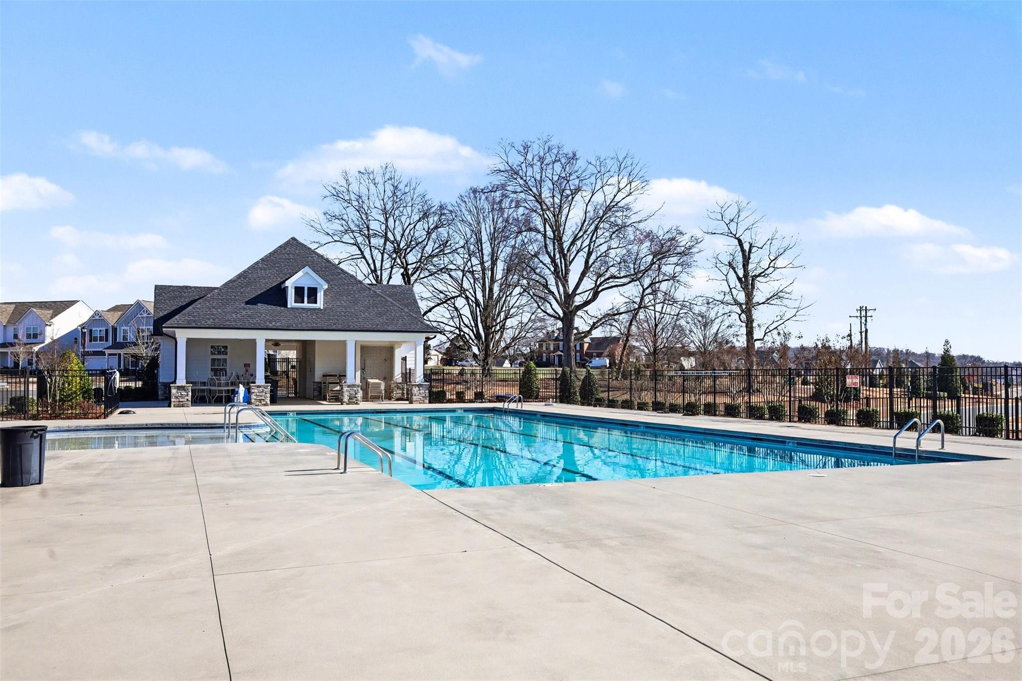 2744 Trinity Street Property Photo 29