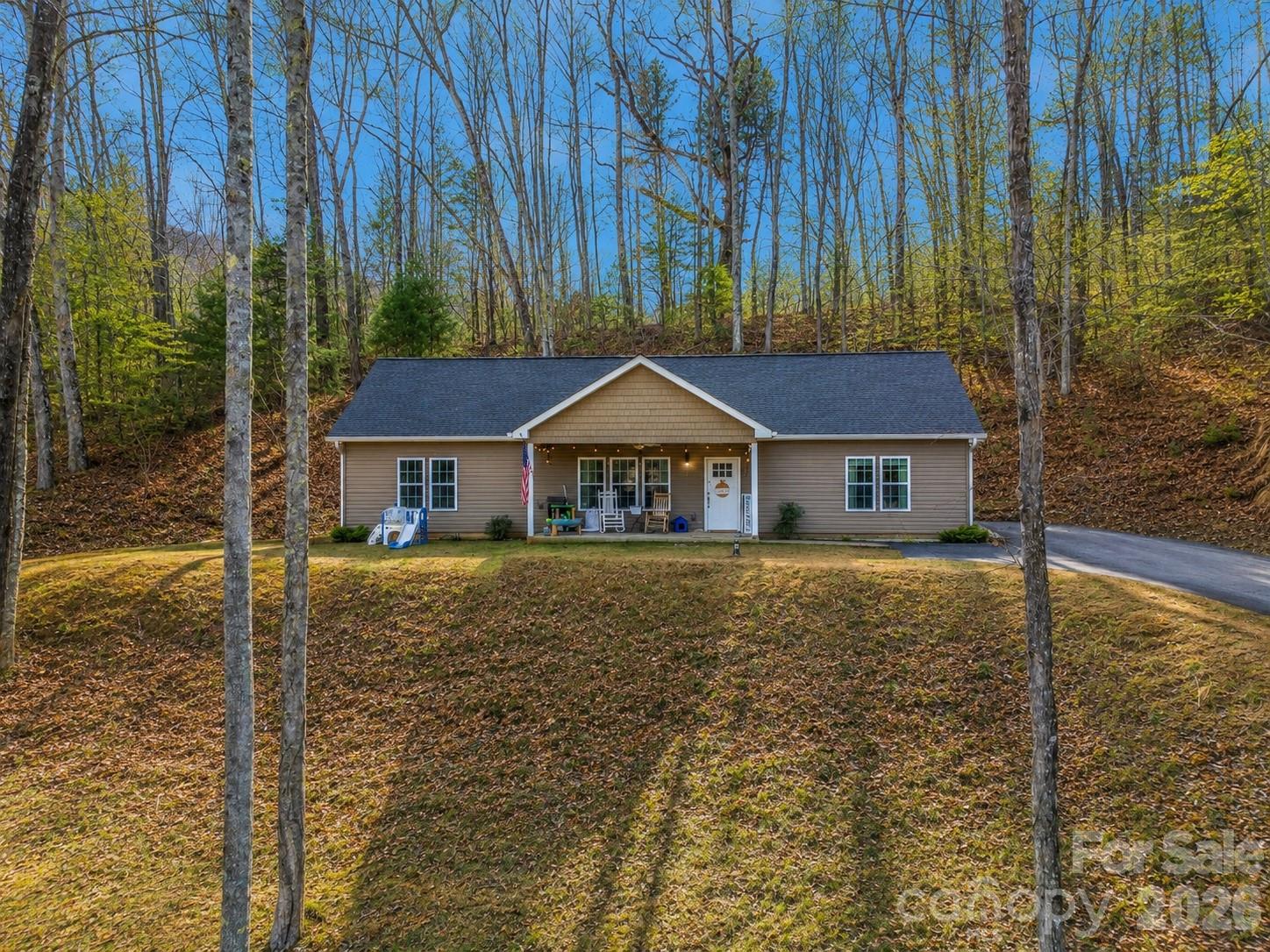 201 Woodhaven Estates Property Photo 1