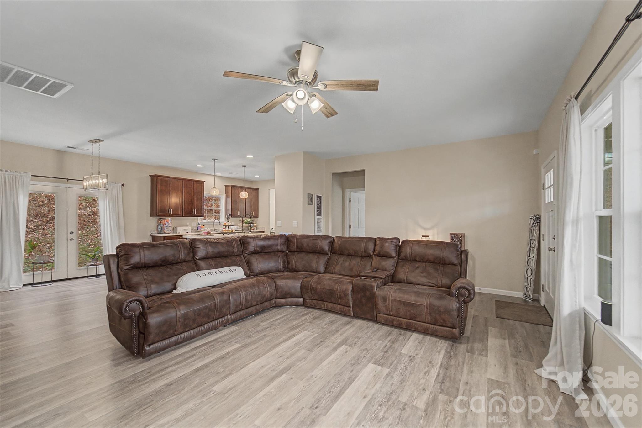 201 Woodhaven Estates Property Photo 8