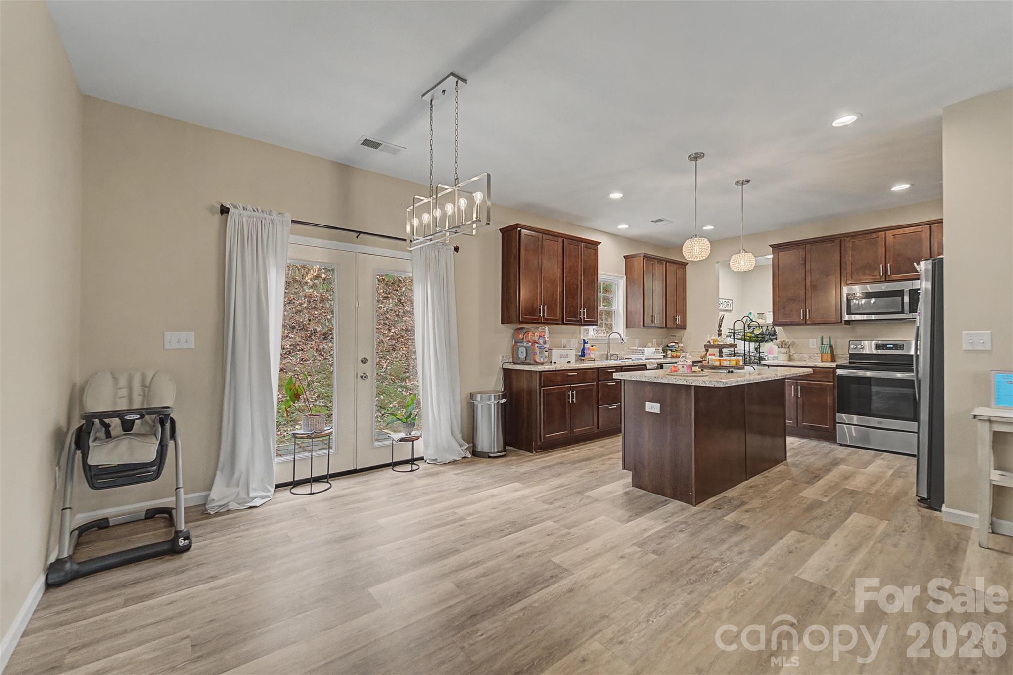 201 Woodhaven Estates Property Photo 10