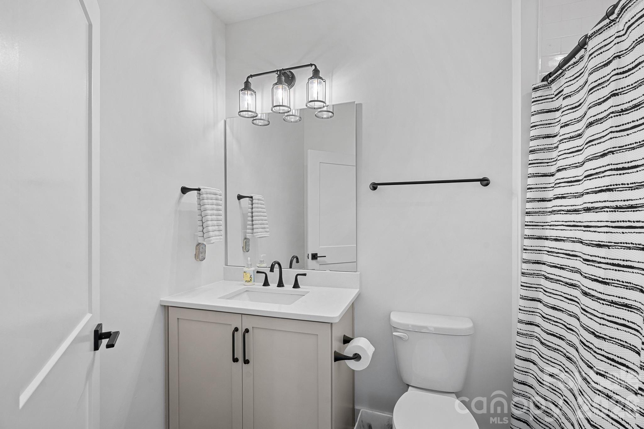 12012 Cambridge Square Drive Property Photo 31