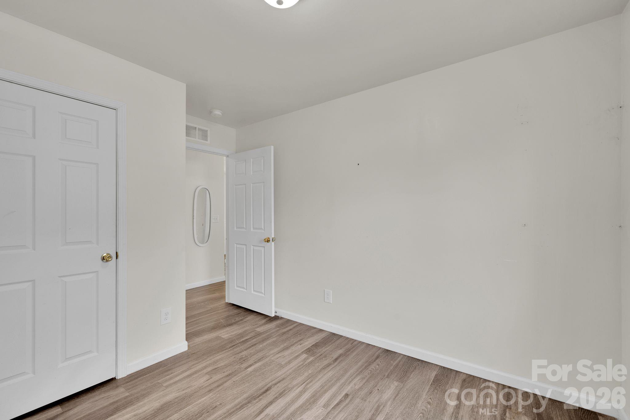372 E Mills Avenue Property Photo 13