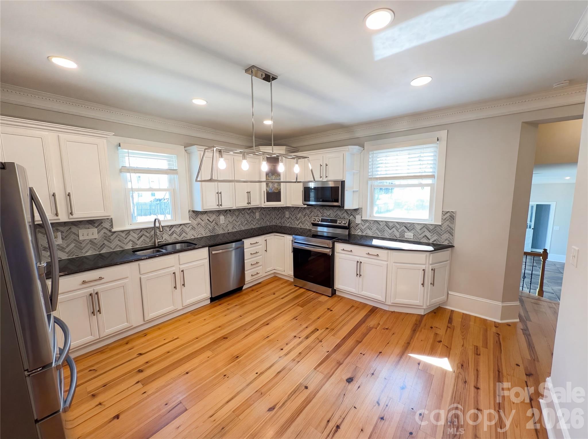 1108 Herrin Avenue Property Photo 2