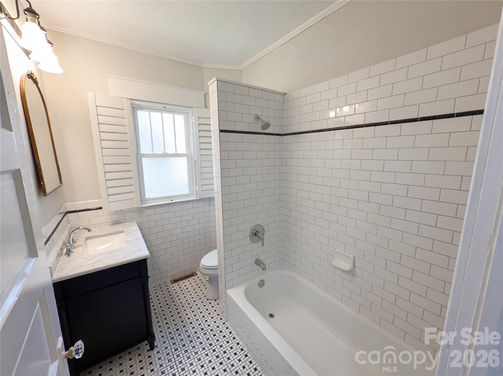 1108 Herrin Avenue Property Photo 10
