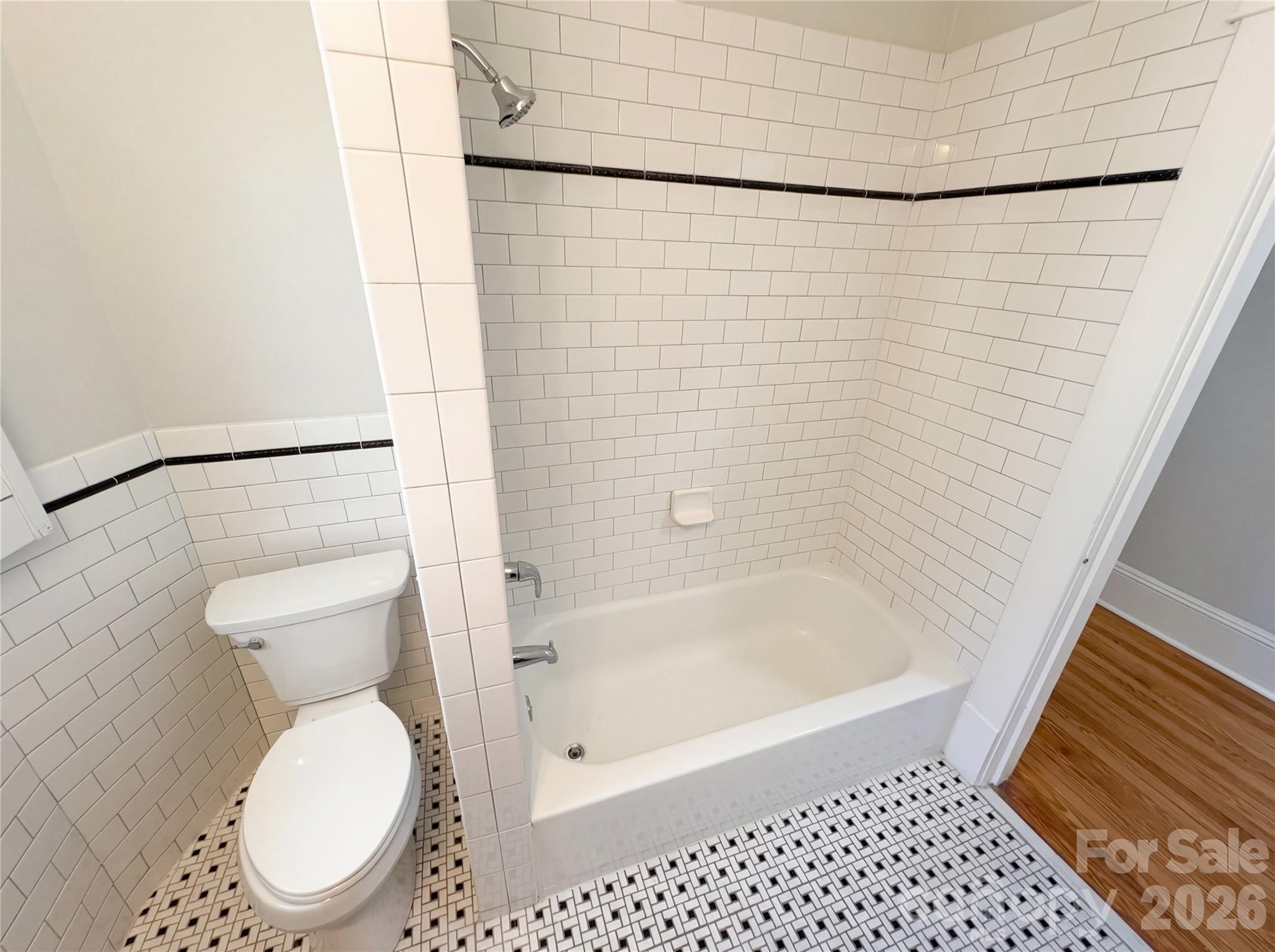 1108 Herrin Avenue Property Photo 11