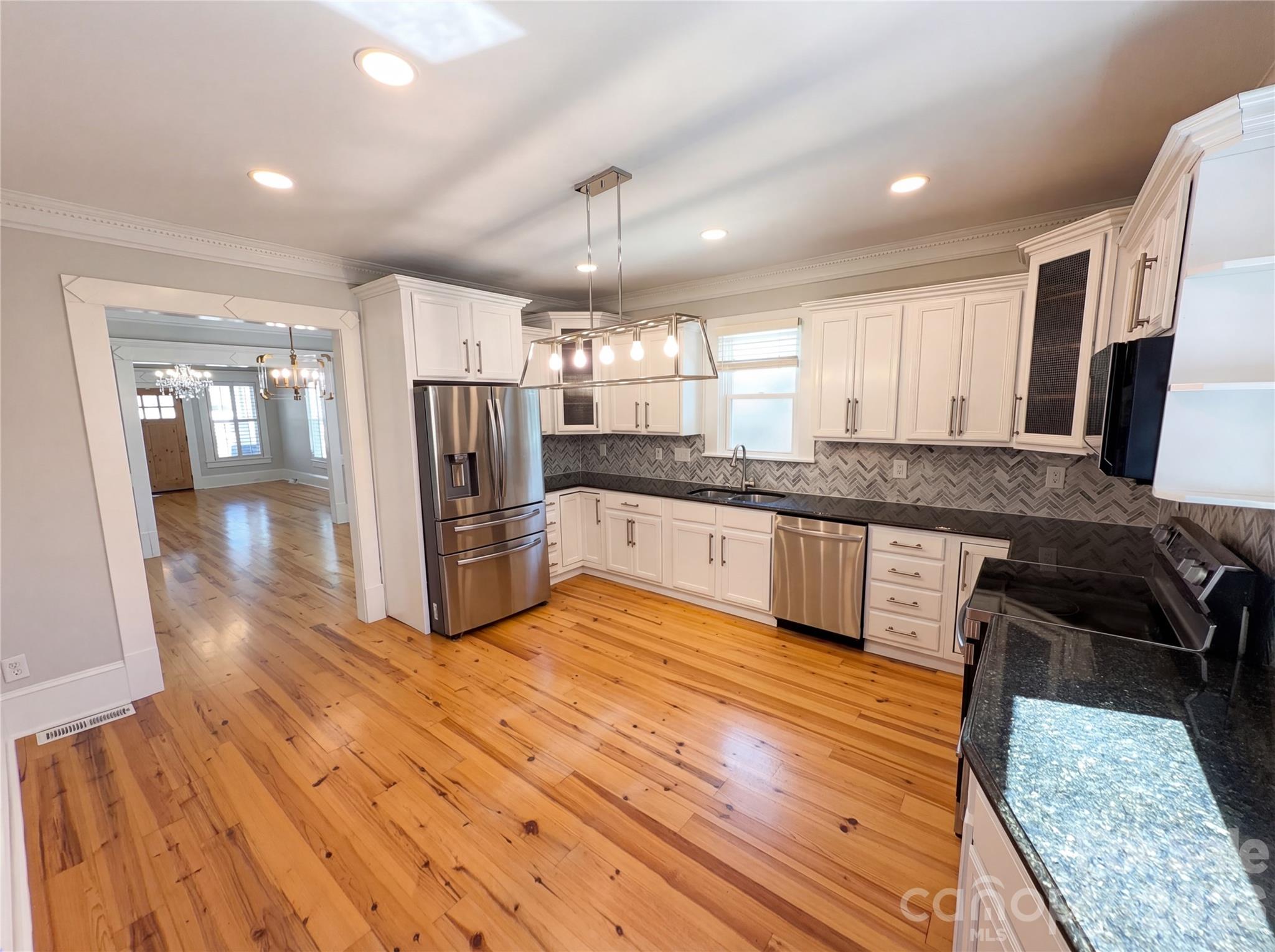 1108 Herrin Avenue Property Photo 17