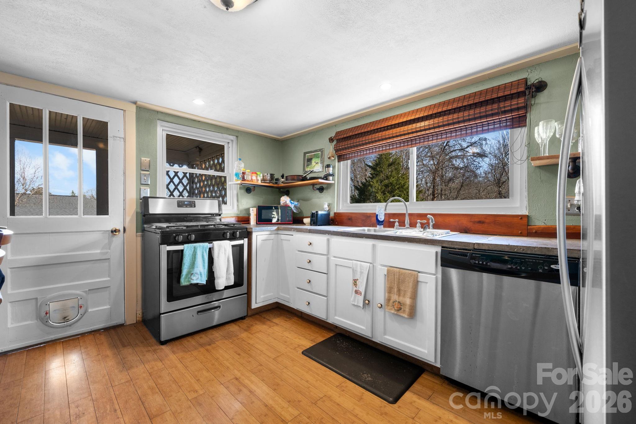 3358 Falling Creek Road Property Photo 6