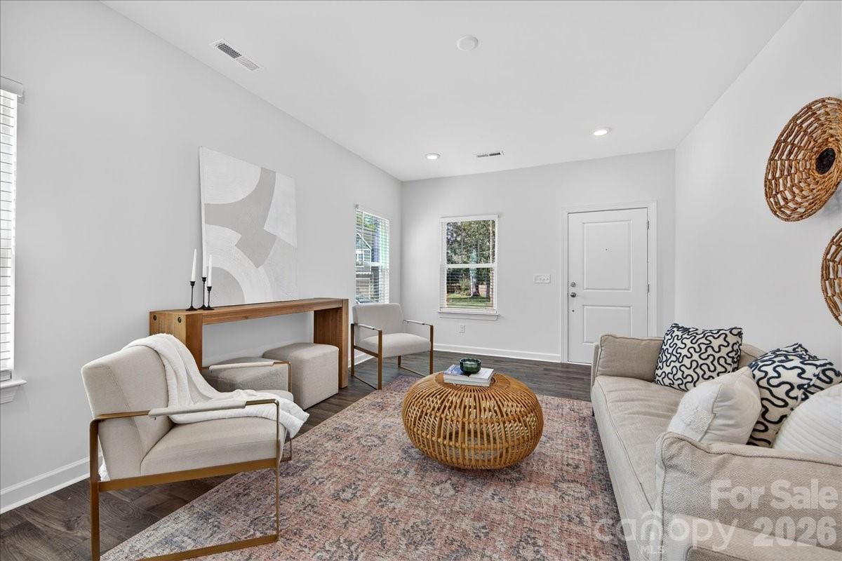 2028 Mandarin Boulevard Property Photo 7