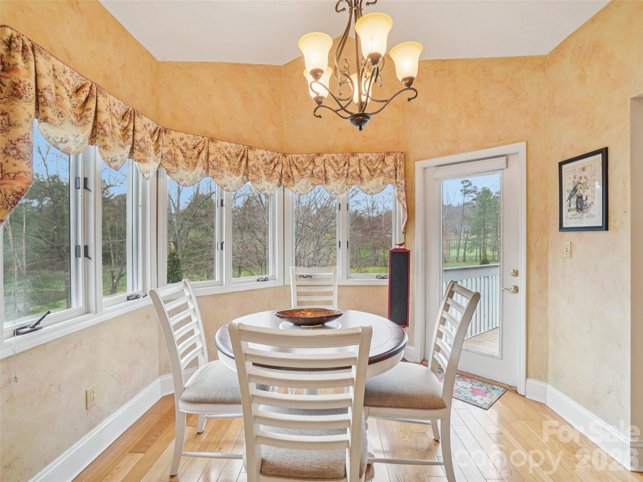 38 Highland Pointe Drive Property Photo 15