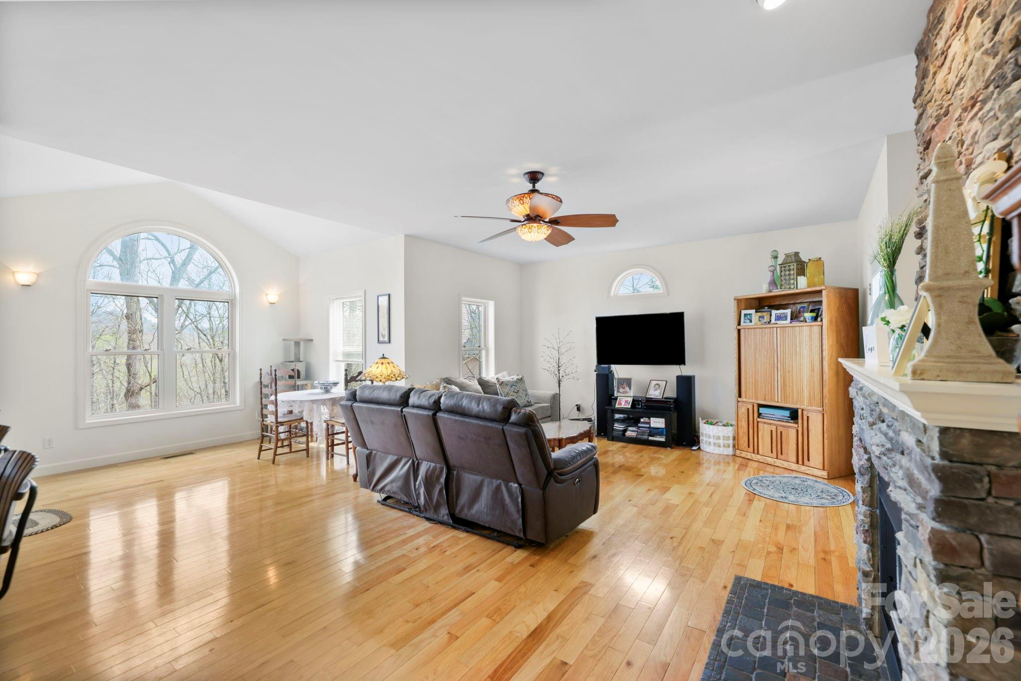 11 Starlight Drive Property Photo 13