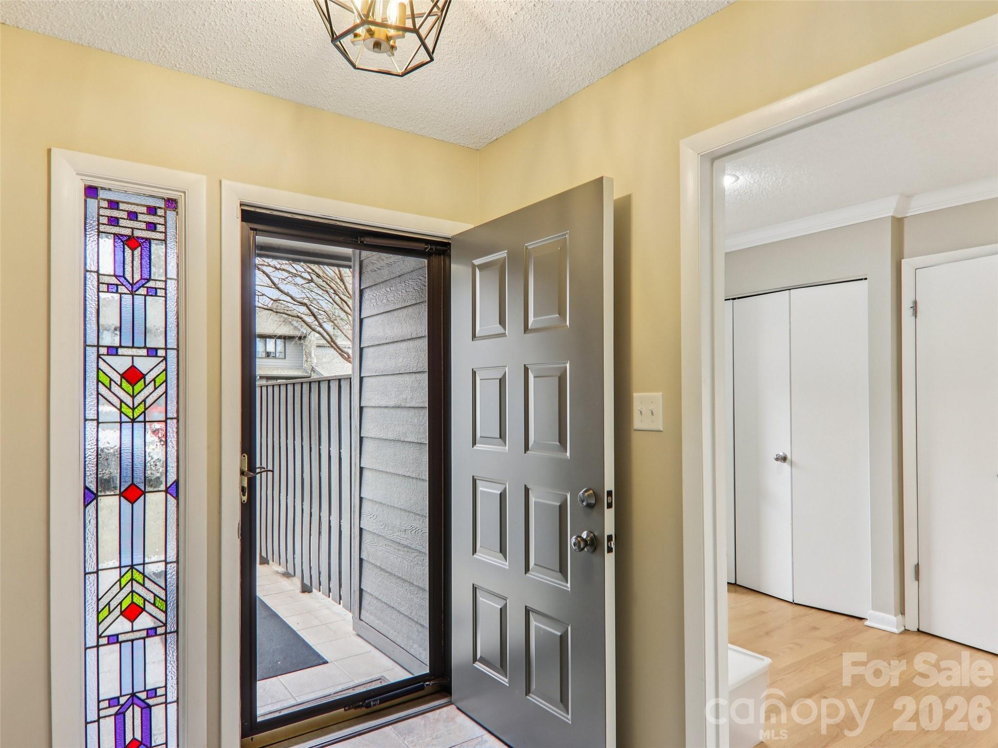 457 Crowfields Drive 6 Property Photo 2