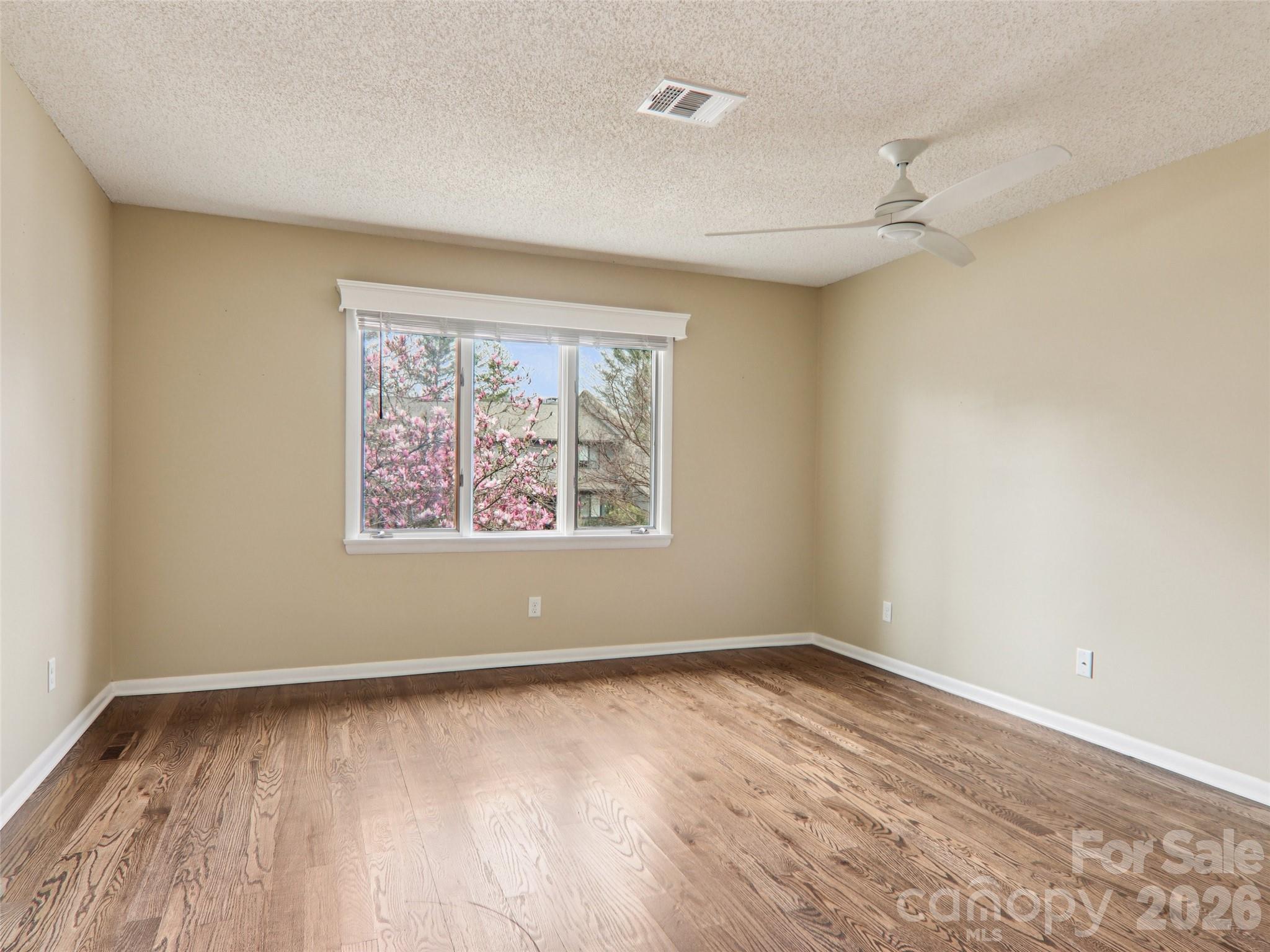 457 Crowfields Drive 6 Property Photo 29