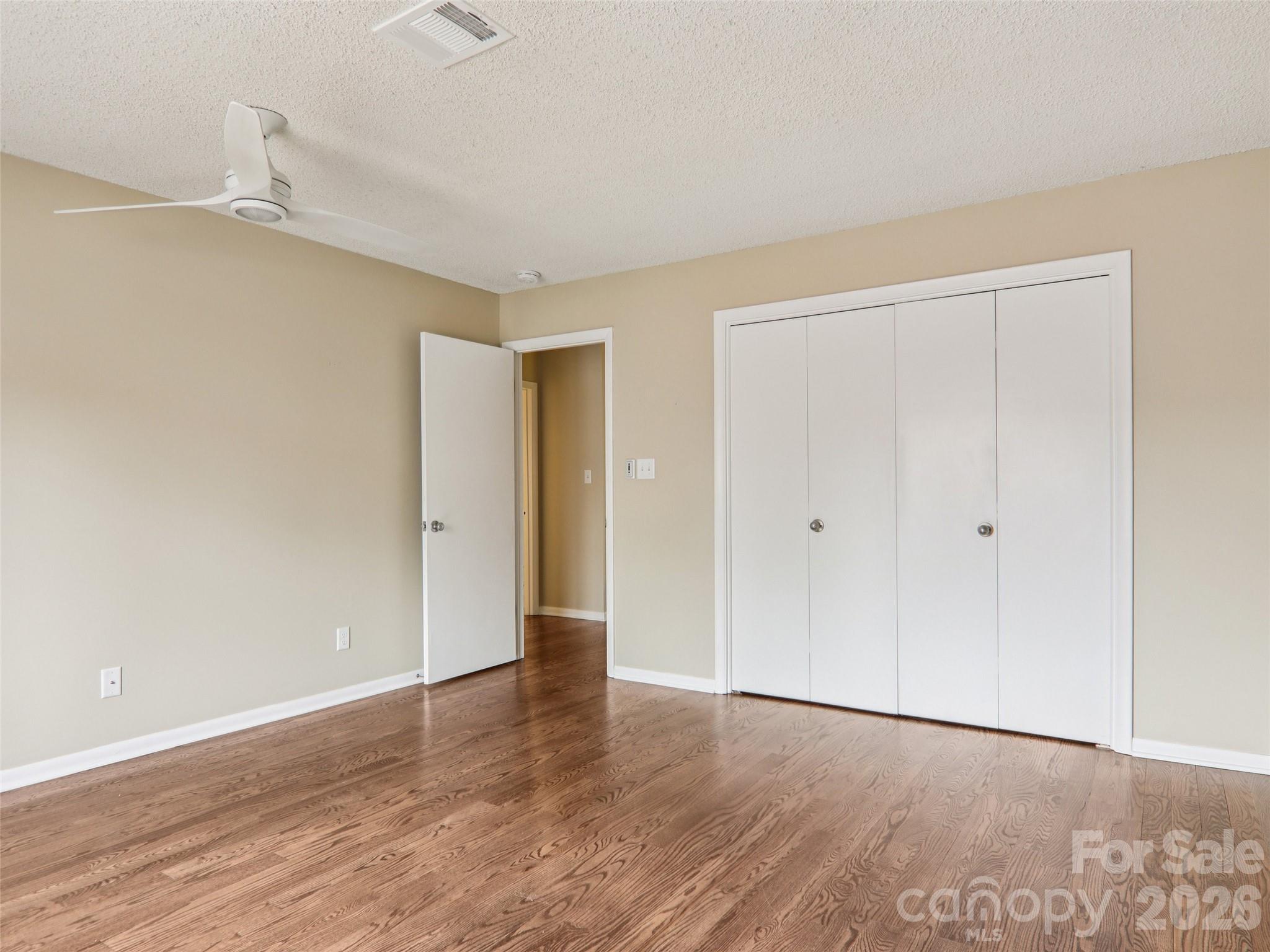 457 Crowfields Drive 6 Property Photo 30