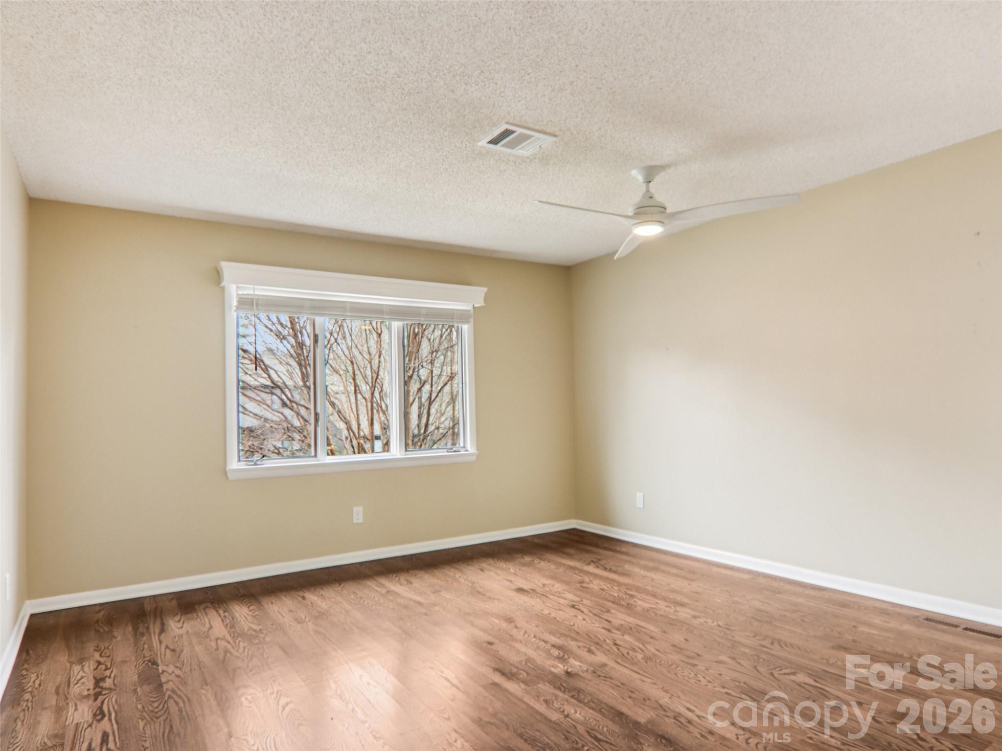 457 Crowfields Drive 6 Property Photo 32